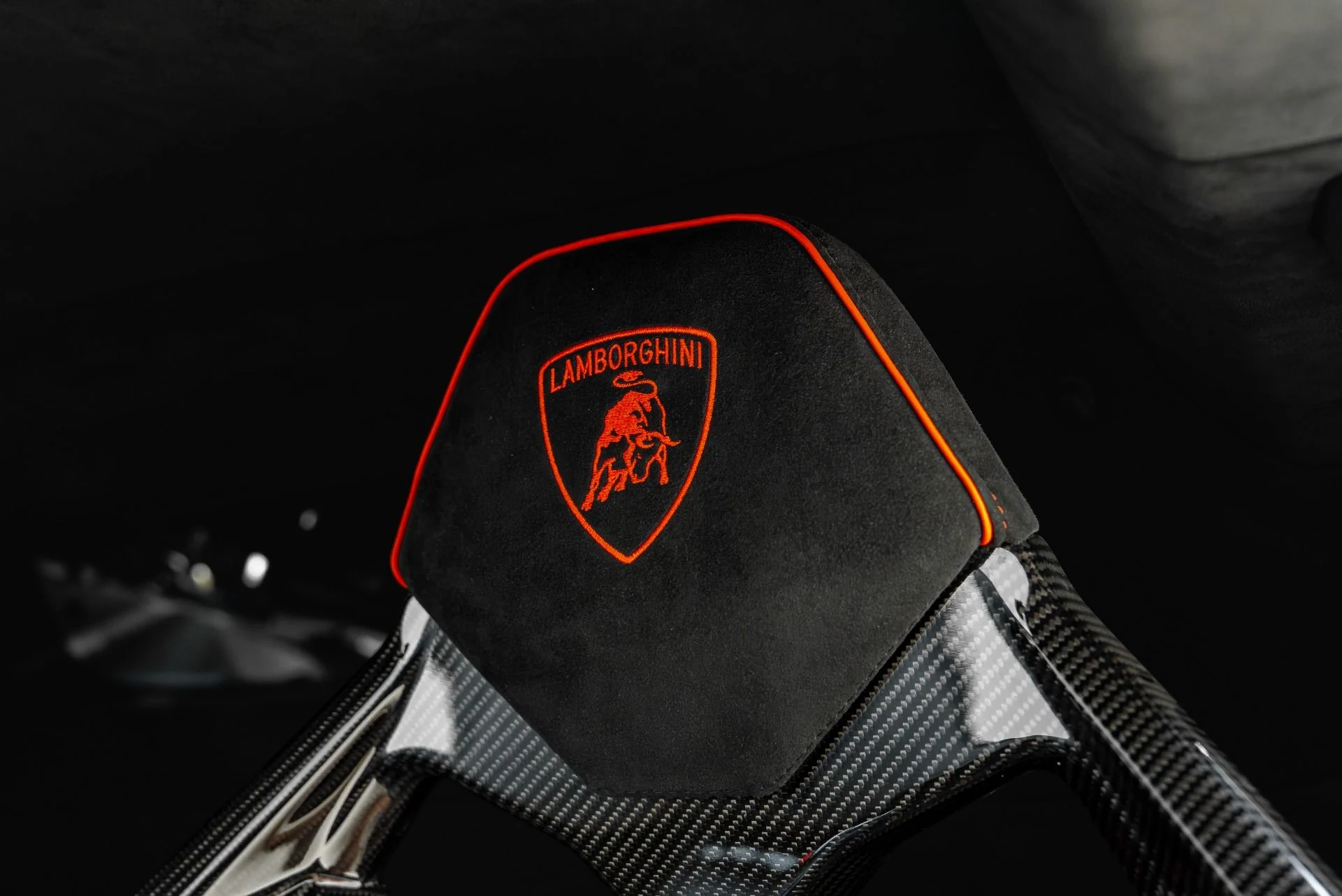 mph044_4208773719_Used_2024_Lamborghini_Huracan_Sterrato_1786041527_d0756ff7c1