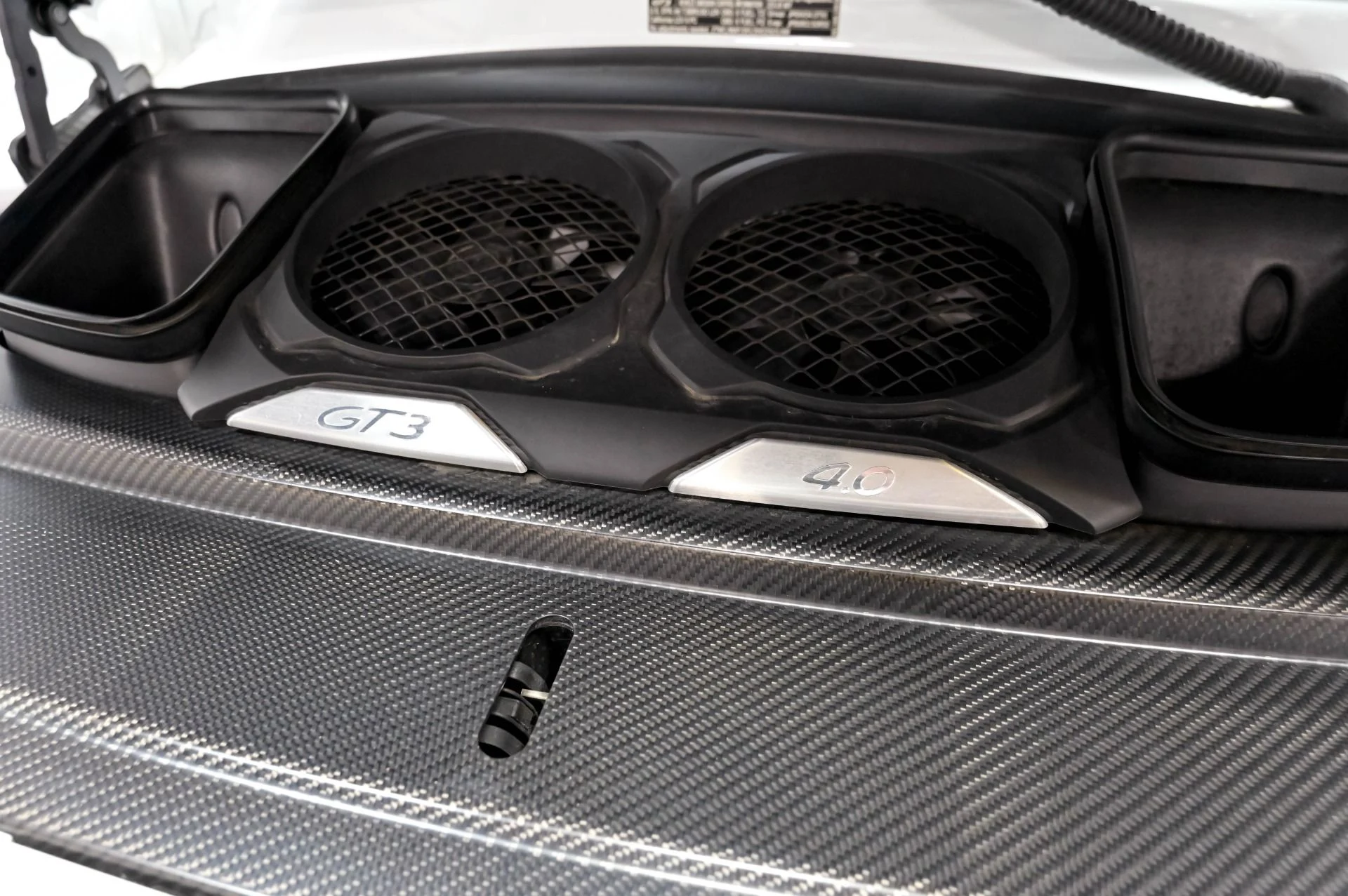 mph044_4210834582_Used_2018_Porsche_911_GT_3_1778195447_b0114f674a