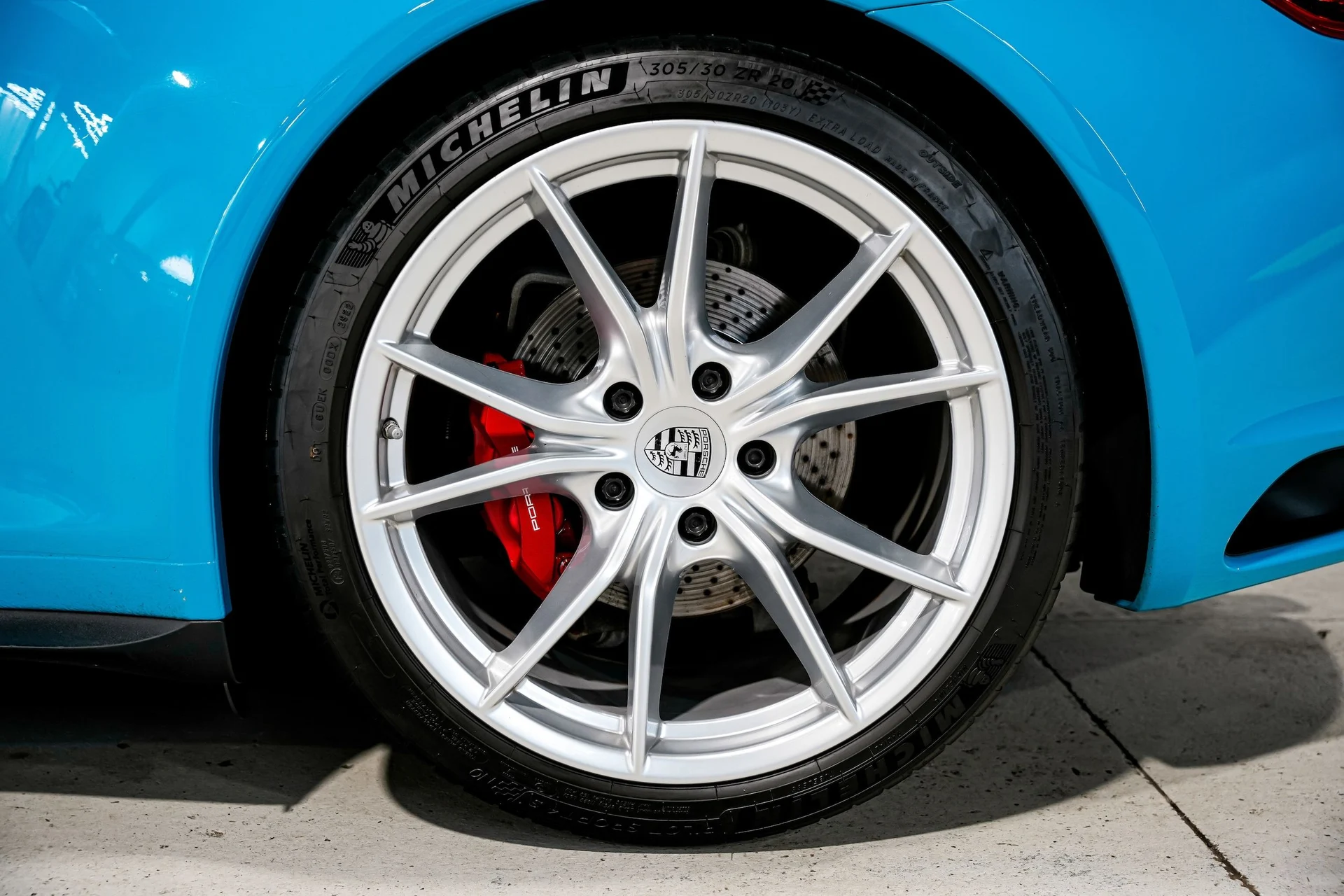 mph044_4213018708_960e7601a10d14f4e8dc072d28640187x_d160ac134d