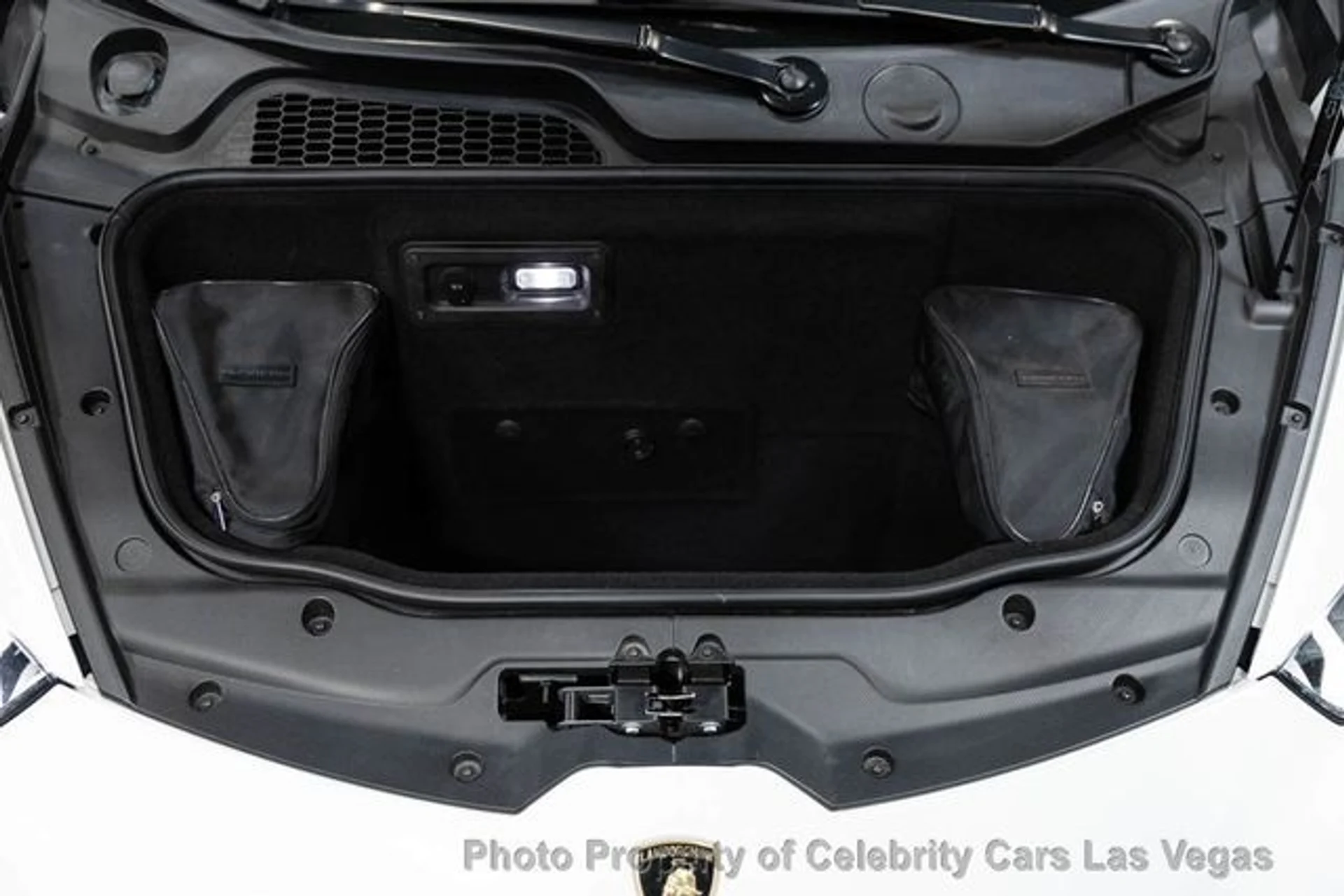 mph044_421558138_used_2019_lamborghini_huracan_lp5802_9707_22868387_49_640_0b56af7f44