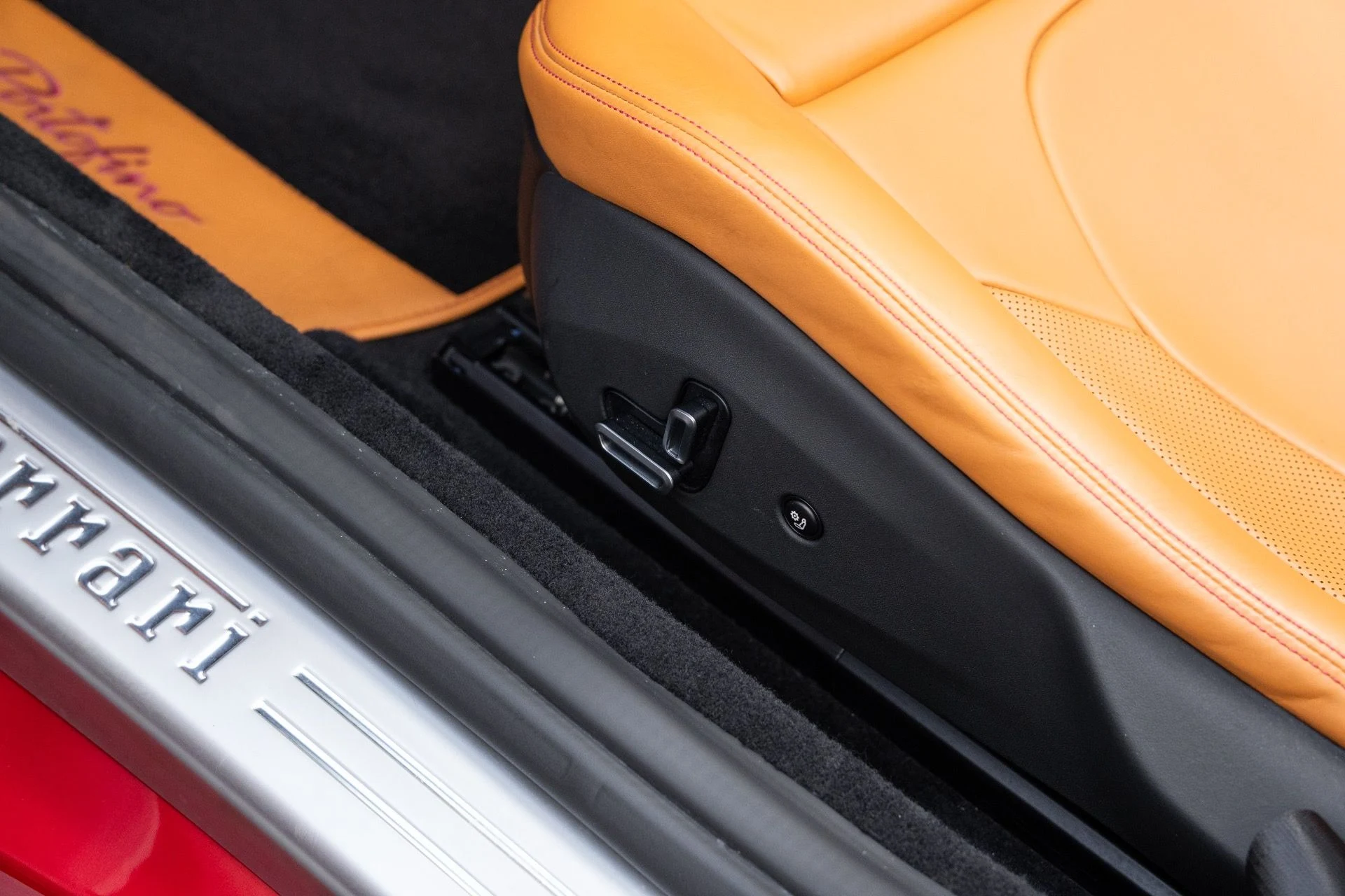 mph044_4232556068_Used_2019_Ferrari_Portofino_1779385815_b7589fe880