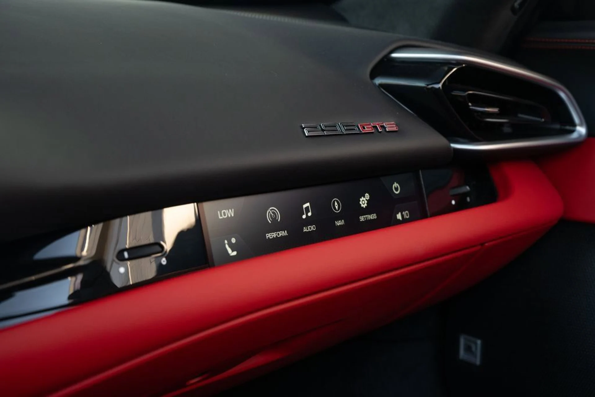 mph044_423641740_317b18faa4354f71bfb4fd0092f32fd5_7a49247dcf