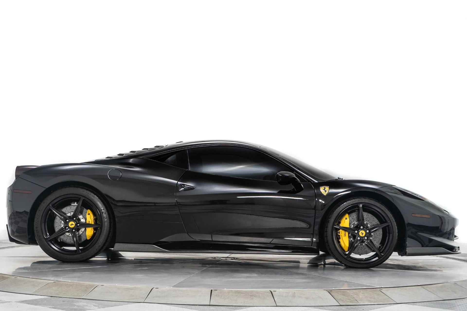 mph044_4257992917_Used_2012_Ferrari_458_Italia_1753117514_cc665ecfea