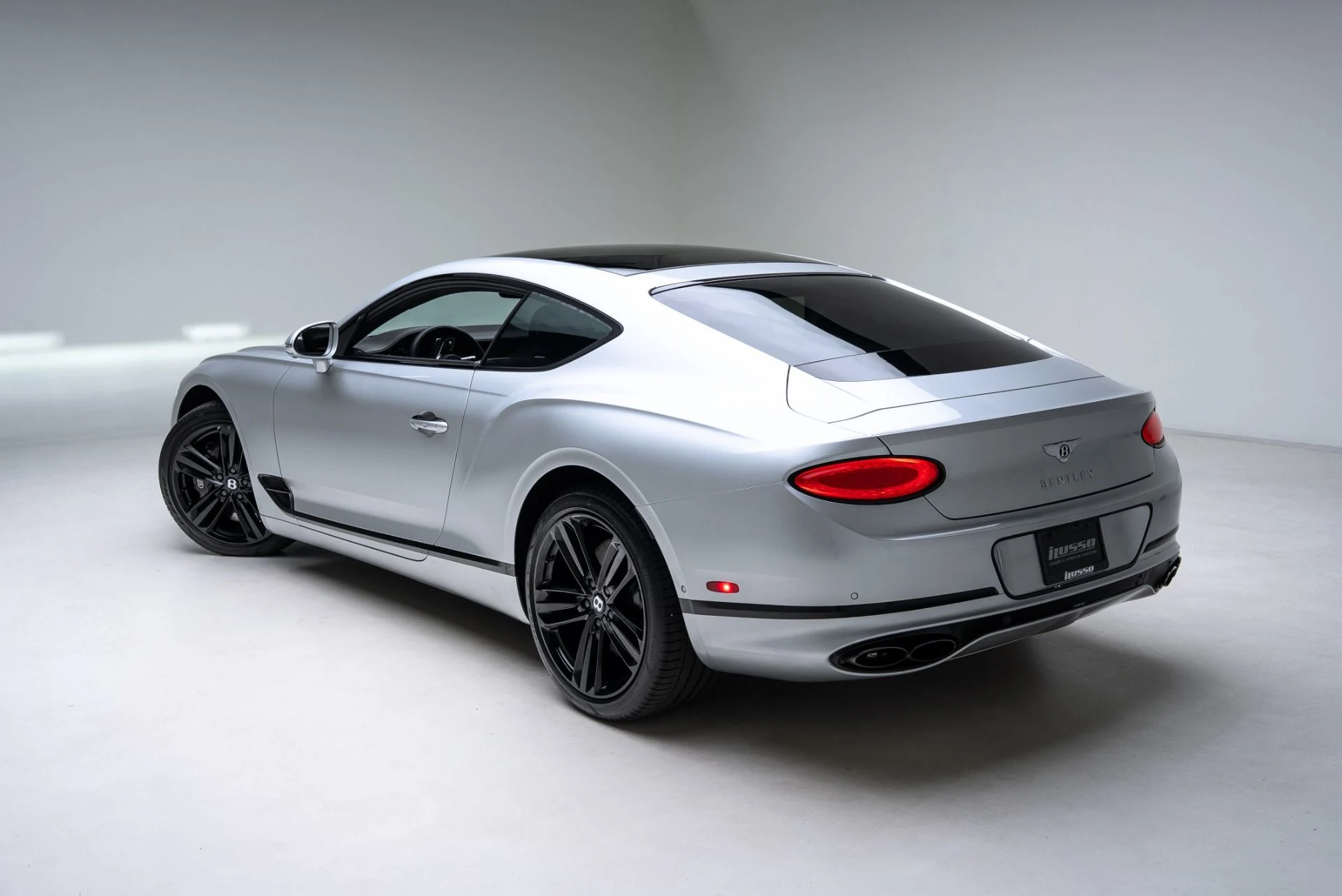 mph044_4275494816_Used_2023_Bentley_Continental_GT_V8_1775153271_b28b335f42