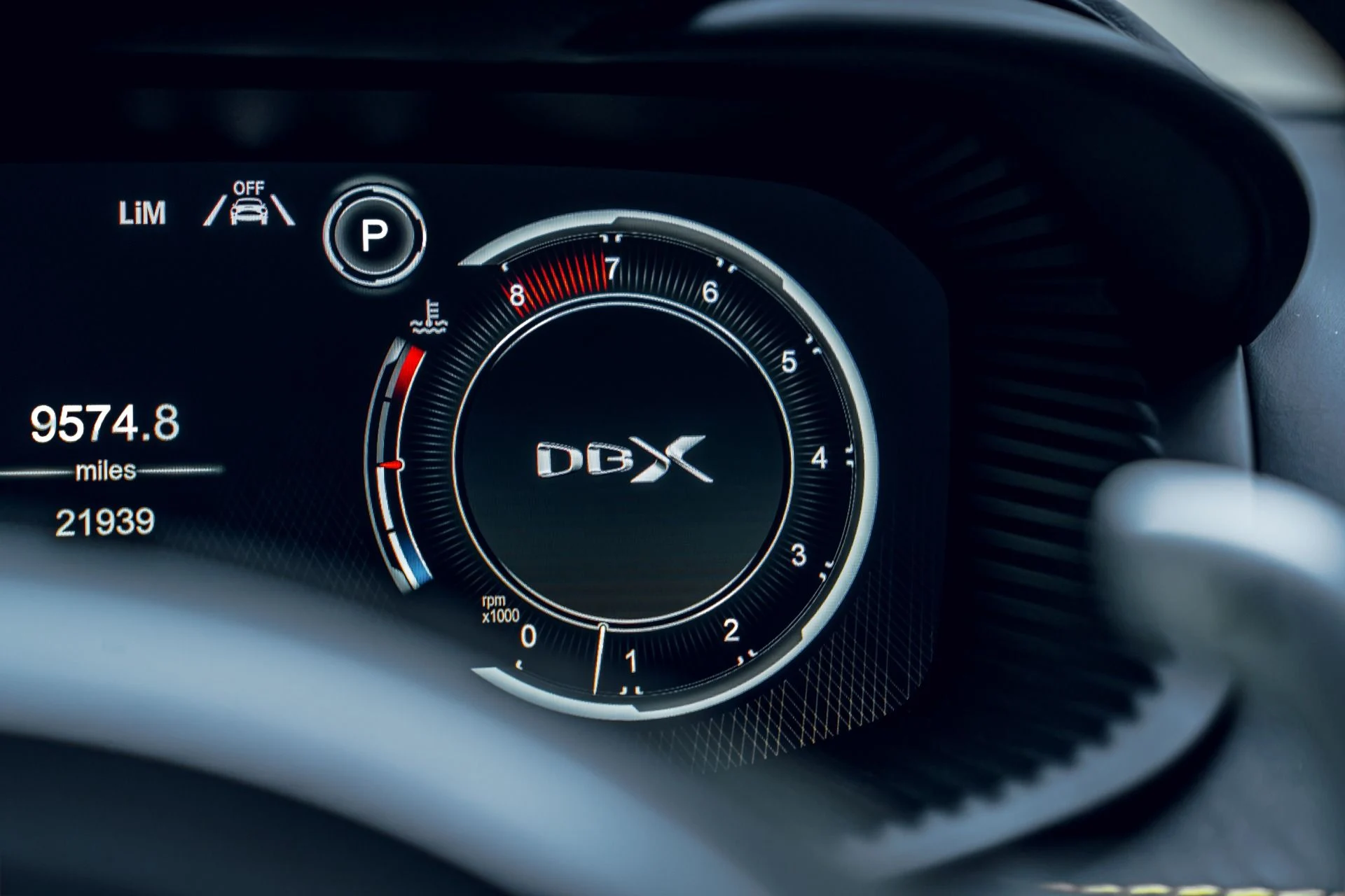 mph044_435212118_Used_2023_Aston_Martin_DBX_707_1782930840_ce3432ee1b