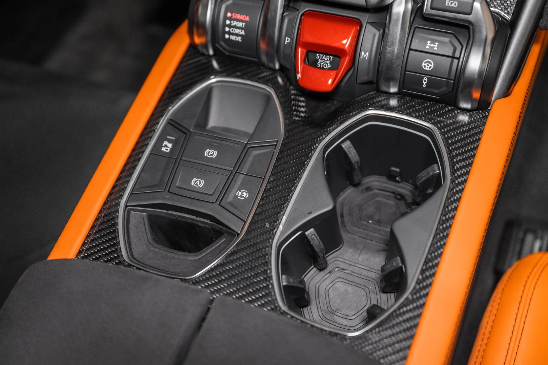 mph044_435870033_Used_2022_Lamborghini_Urus_Pearl_Capsule_1773410025_5fccec746a