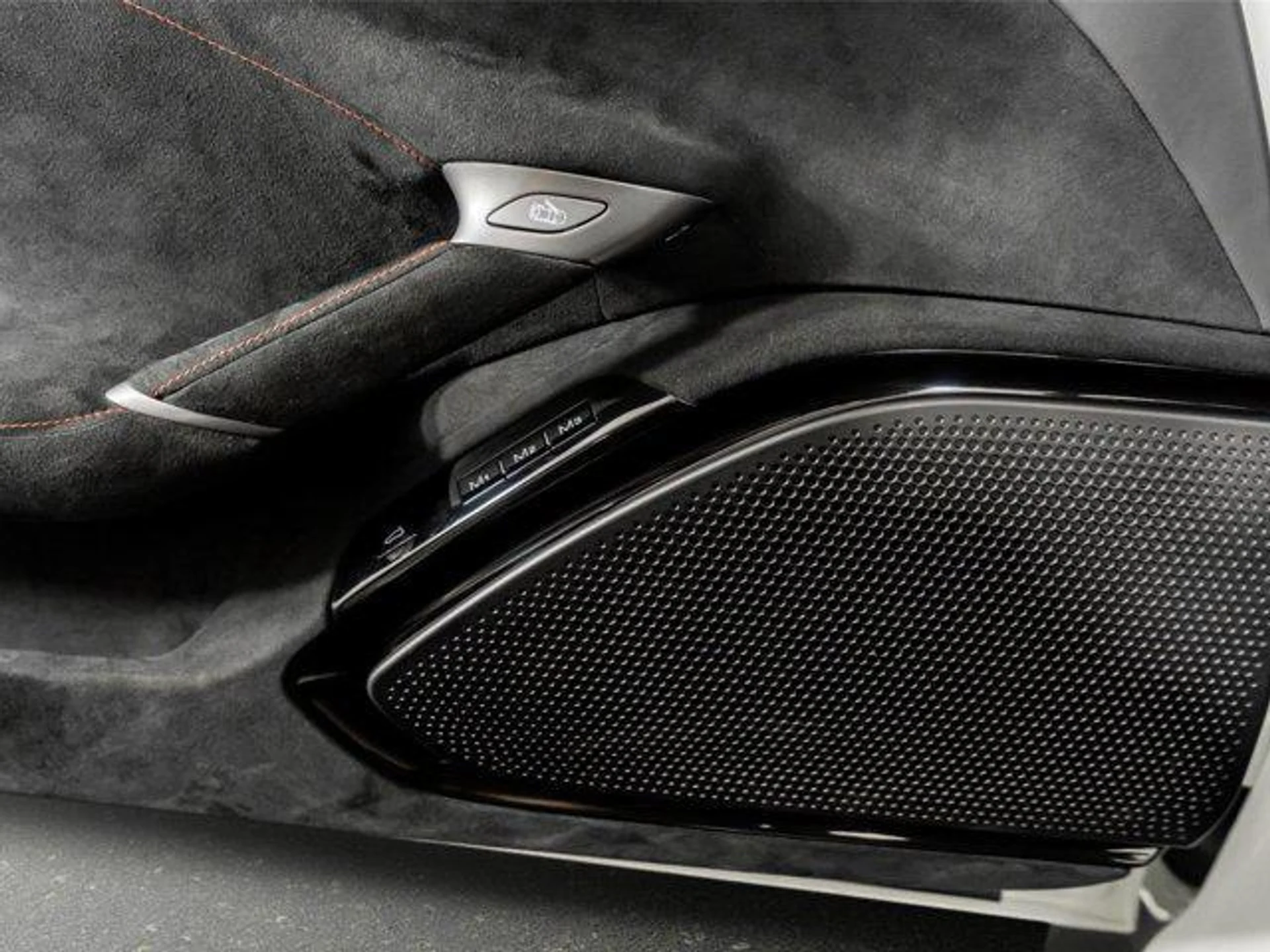 mph044_436948134_fhfh_D3_OGCDQF_Ym_Tcv_DWUP_7_Bv8cw_9ef27e18f0