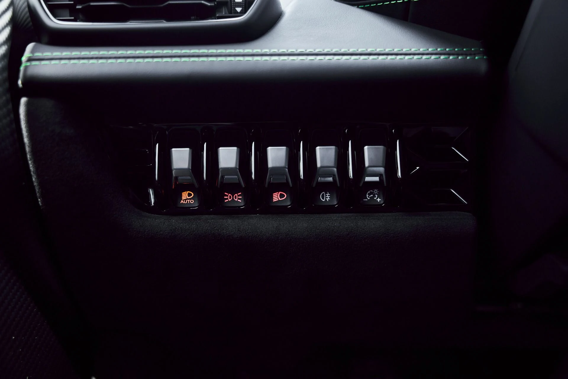 mph044_499517061_Used_2024_Lamborghini_Huracan_Sterrato_Base_1774300137_15b7e37e19