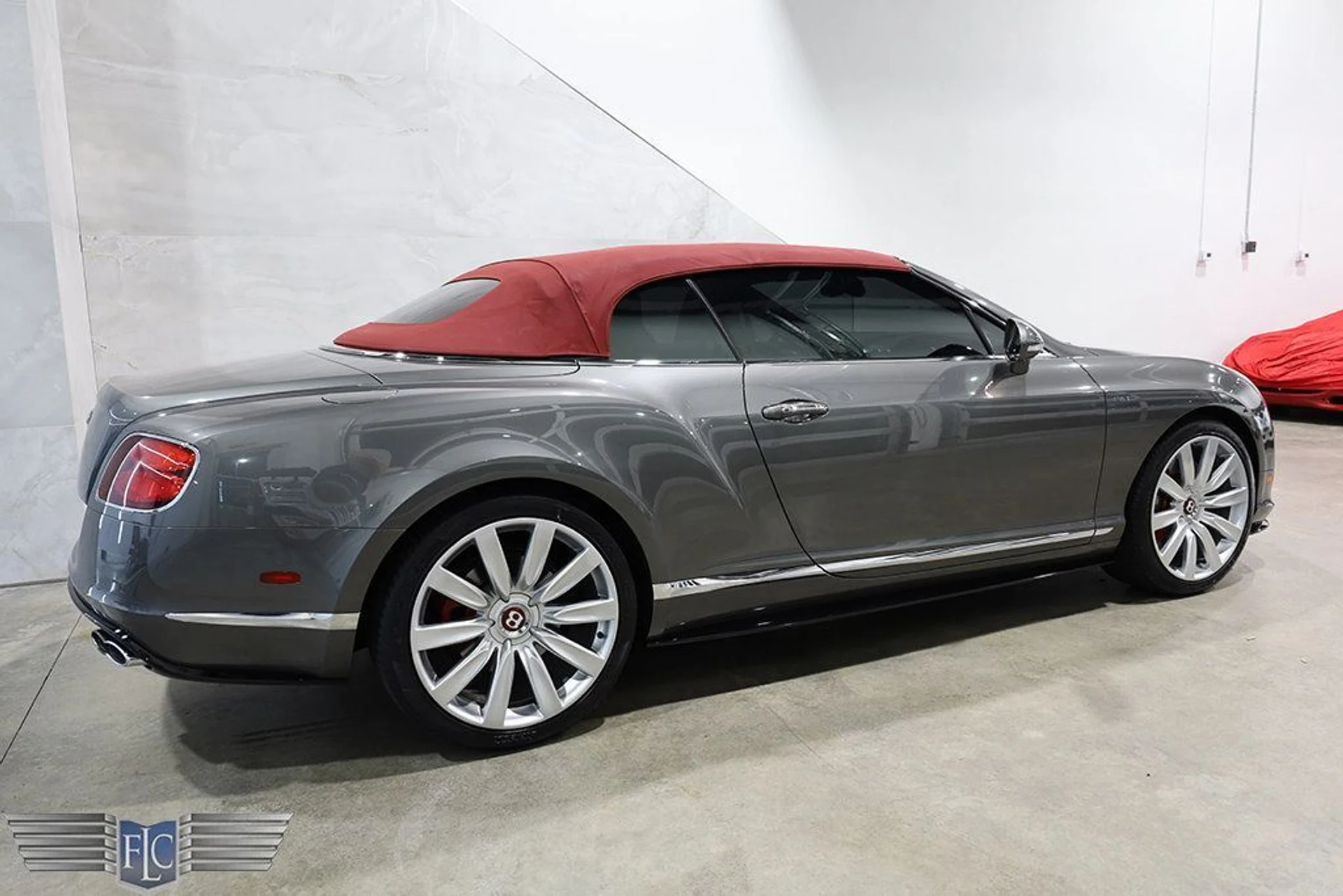 mph044_505772105_used_2014_bentley_continental_gt_v8_s_2drconvertible_9689_22895037_45_1024_5d2c0502dd