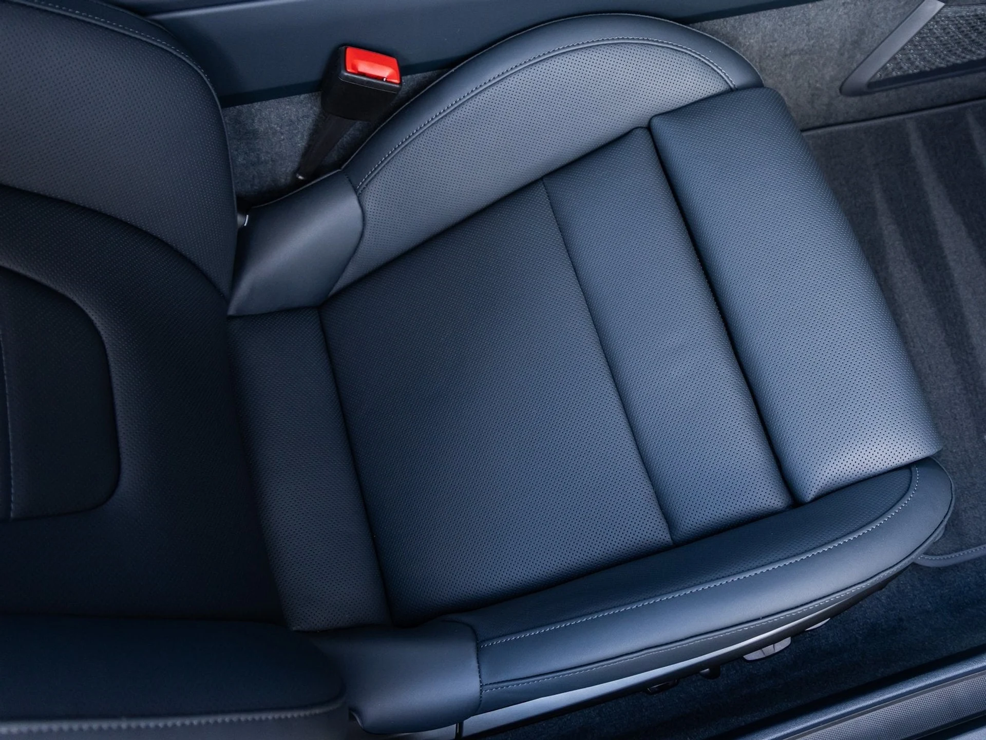 mph044_512420560_45_54ce28c7db