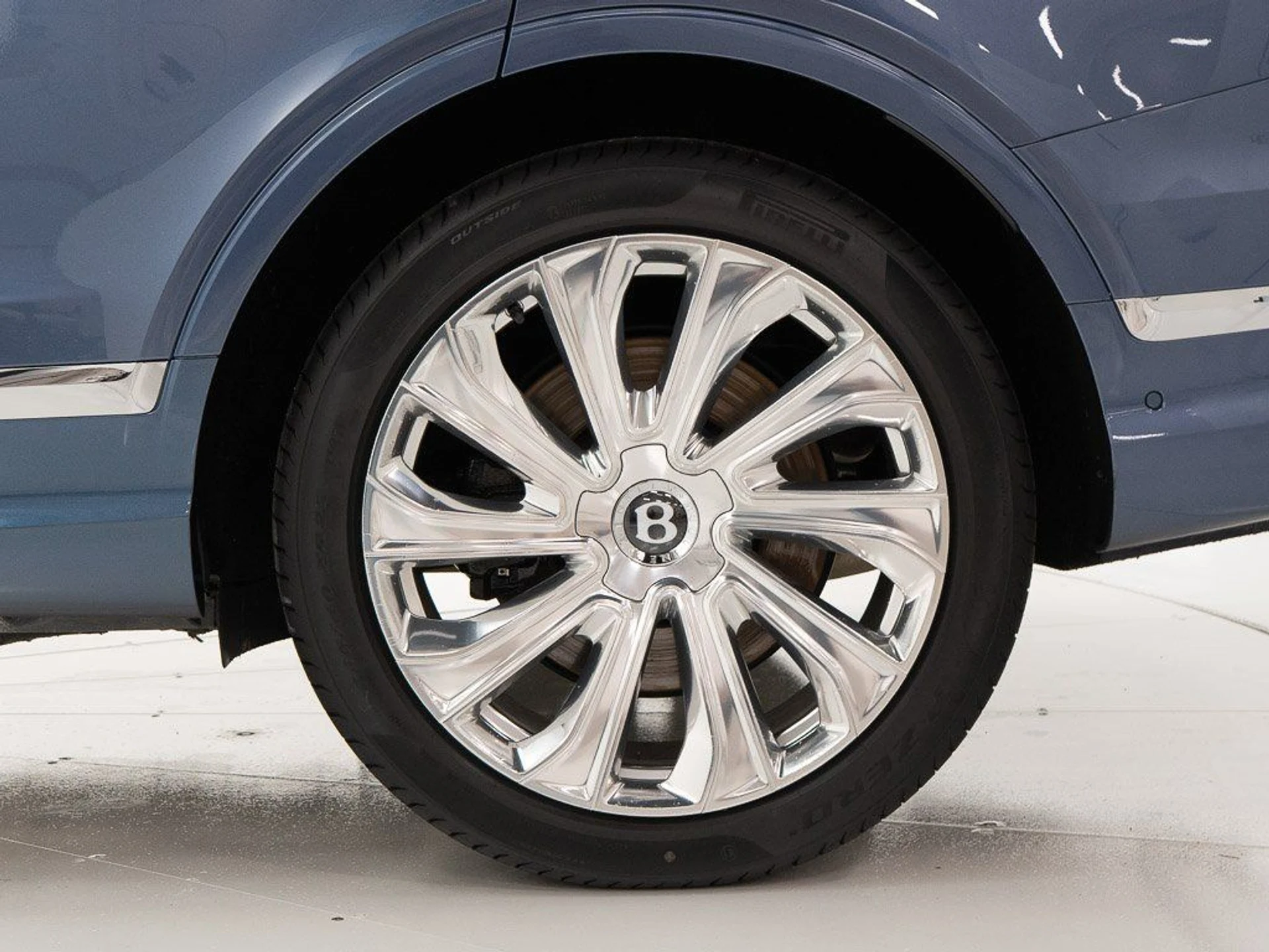 mph044_523359011_184db4808f258aa2d41b826806cbf92a_450ea6d60e