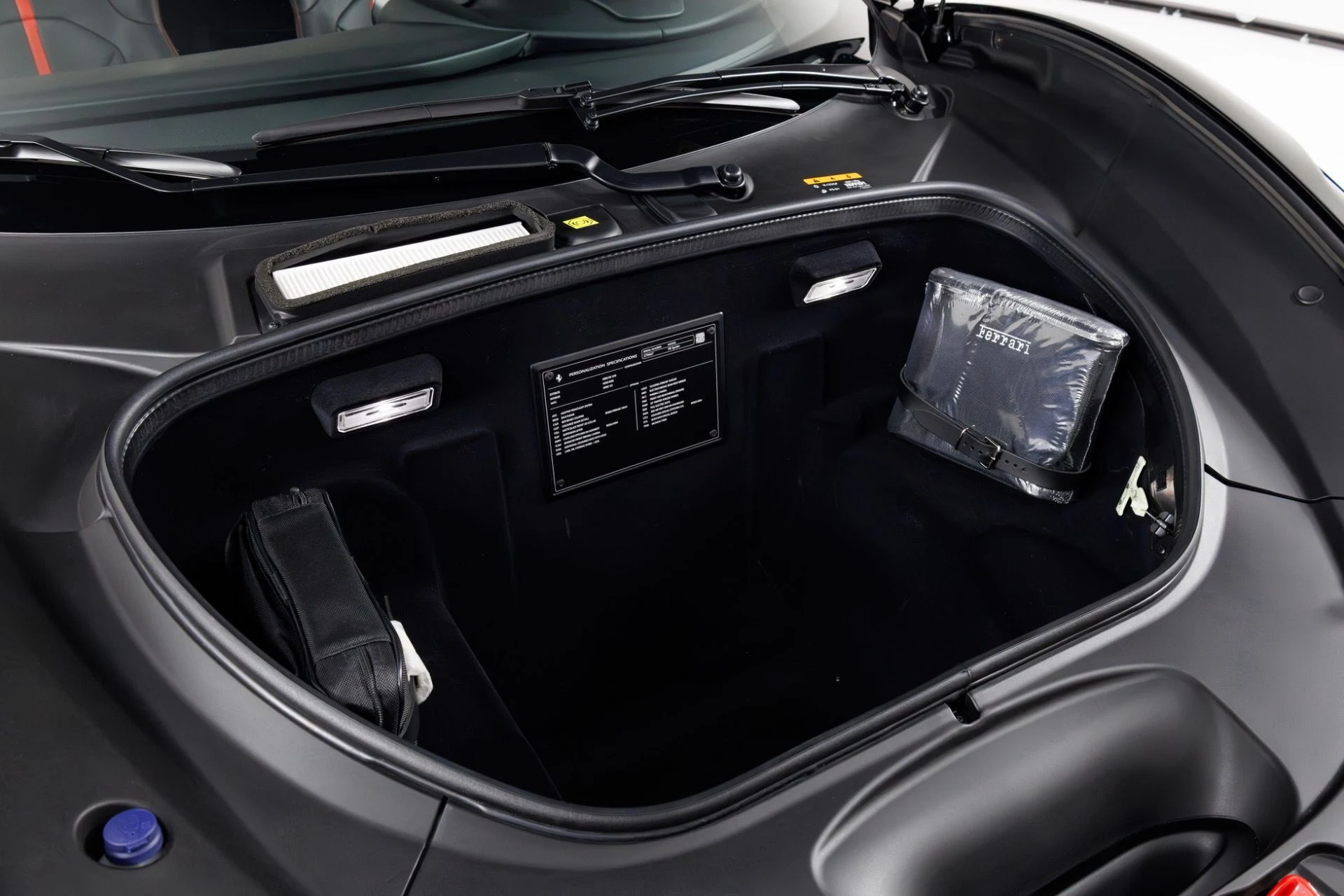 mph044_527368078_Used_2022_Ferrari_F8_Spider_1769204212_9a6276e8ce