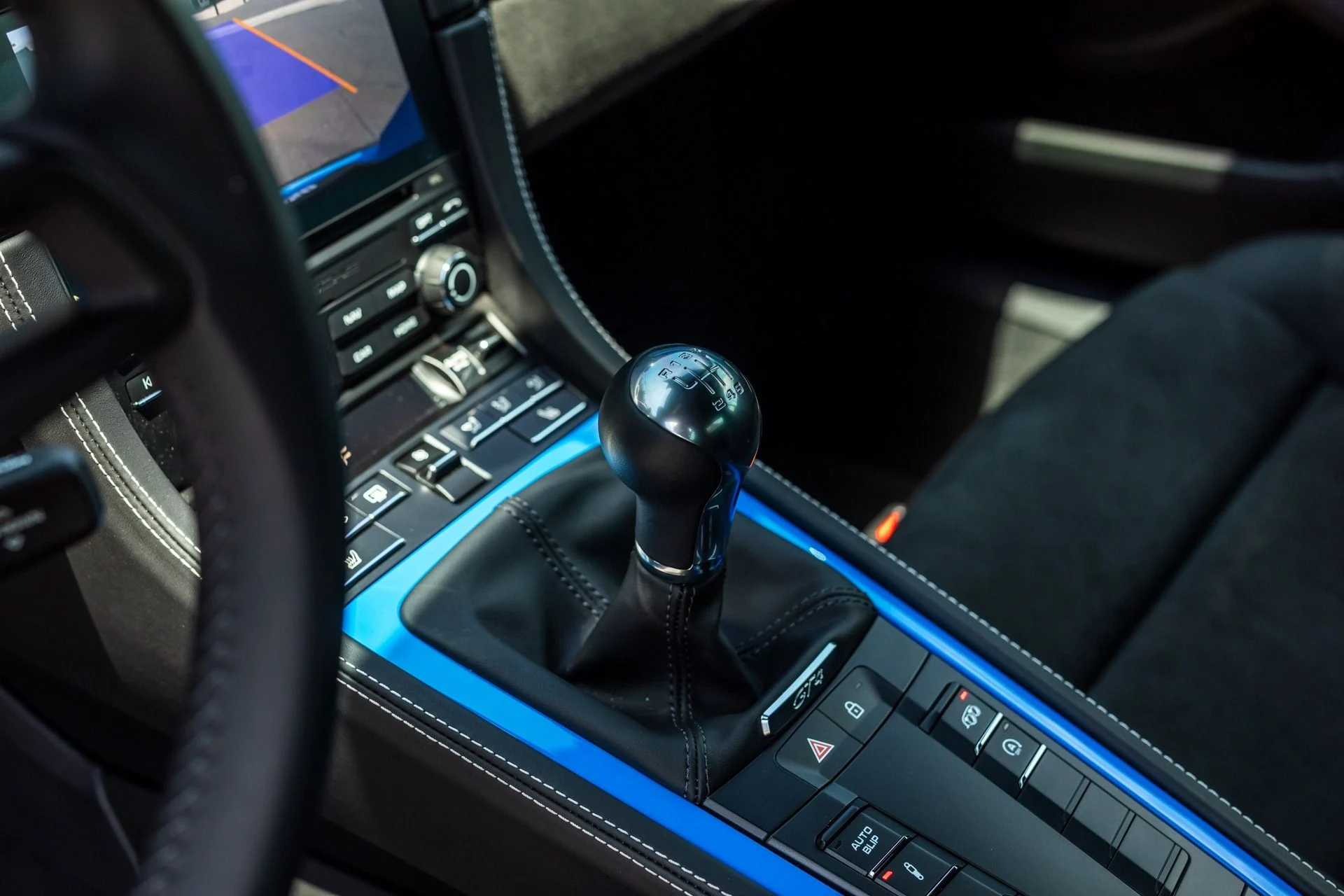 mph044_539376632_Used_2023_Porsche_718_Cayman_GT_4_1721258219_fbd36cf14e