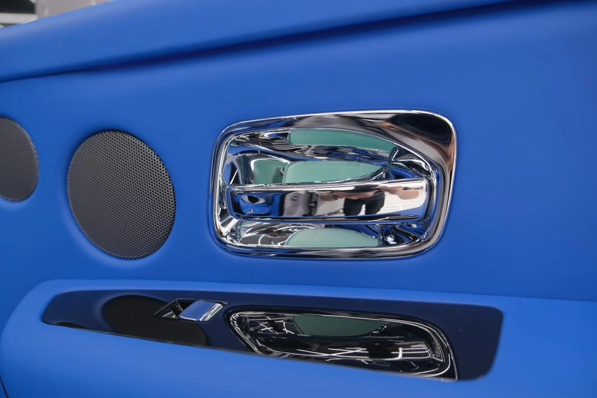 mph044_544617708_3228eb60c1f88582a3eb440c7c58889b_6959c637f2