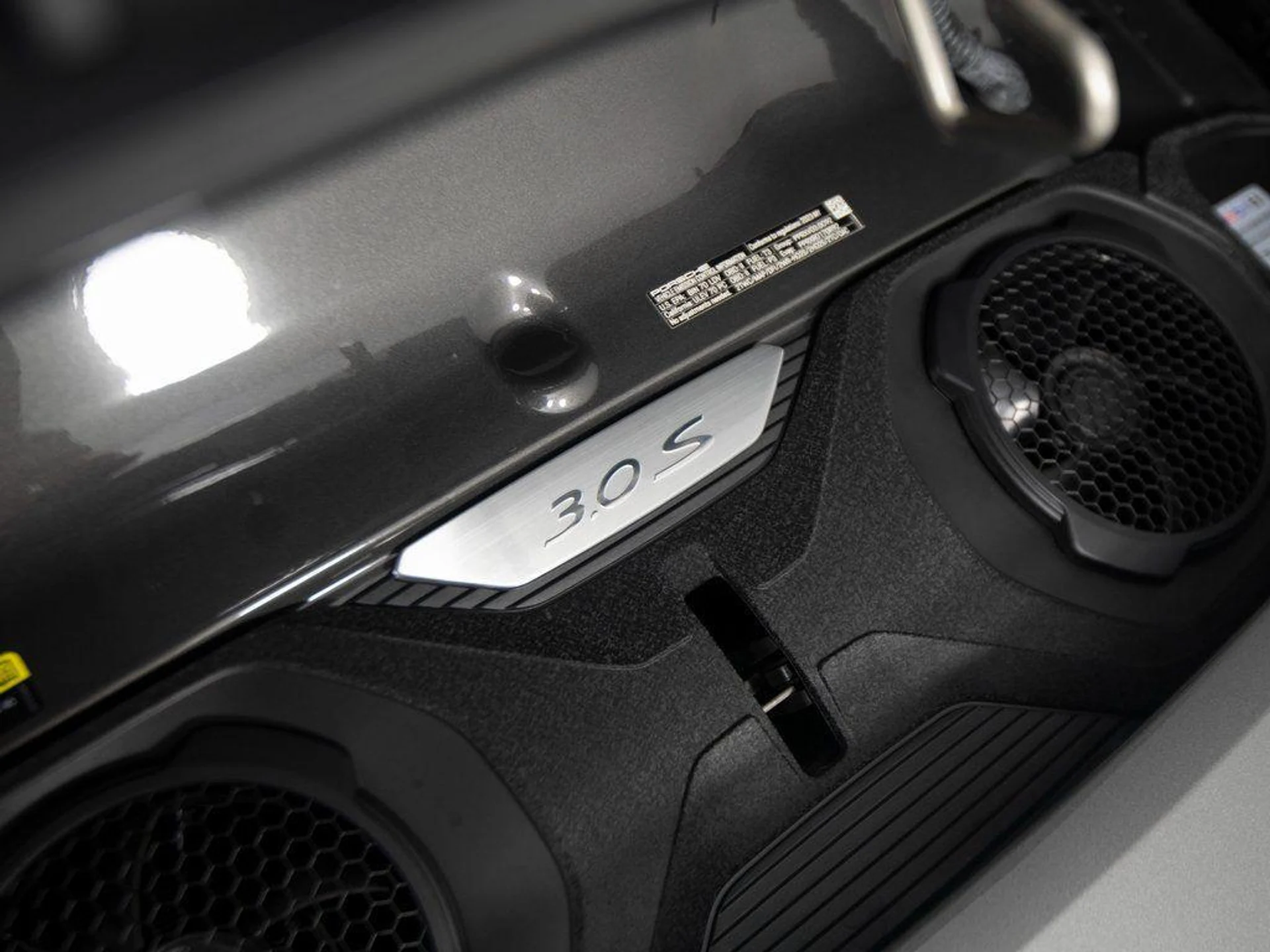 mph044_552014091_a86z_Asjjn1r_O_Apw_Y2_Ne_I94_H6_A2_E_0c793ca084