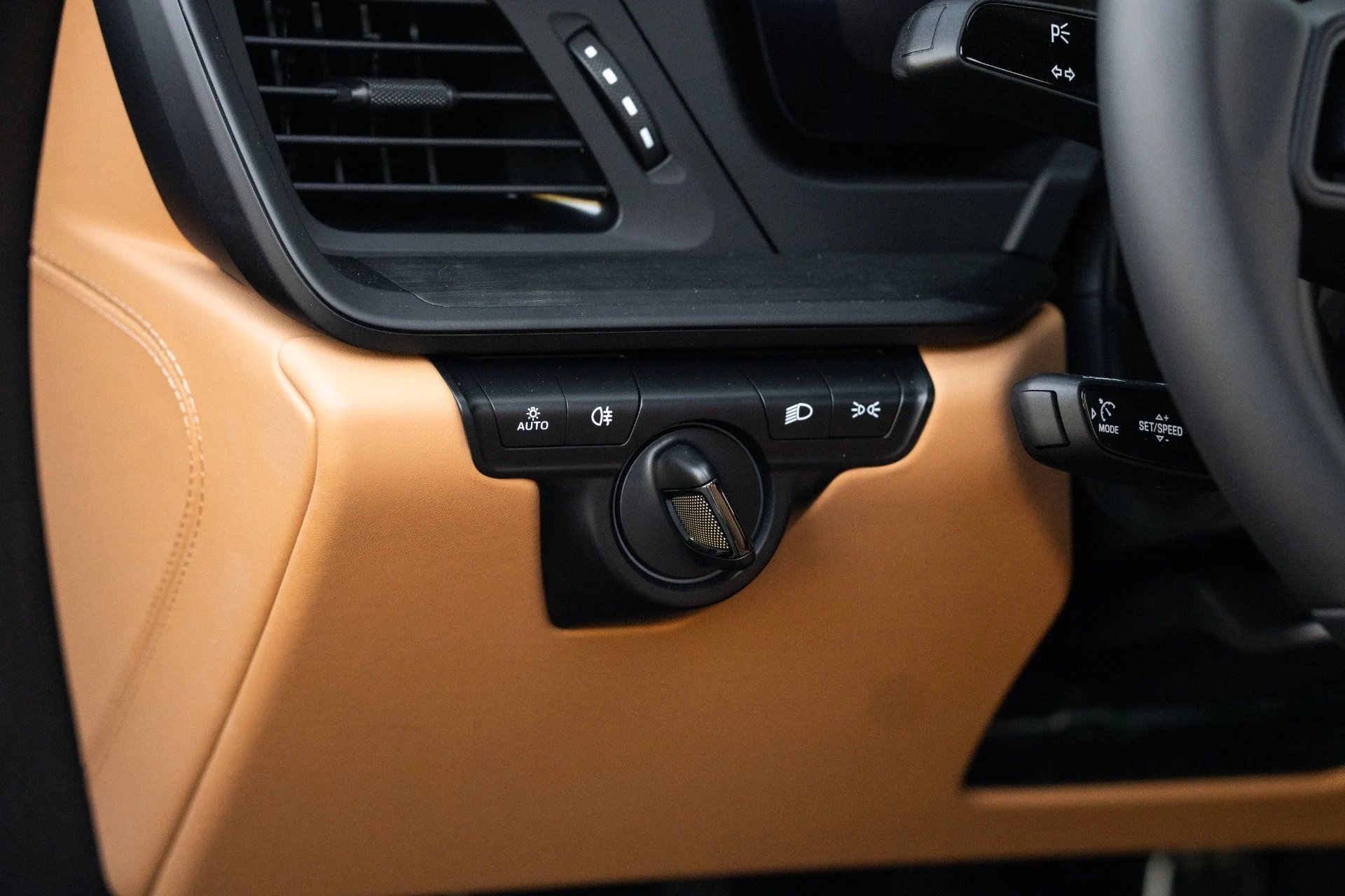 mph044_553599696_Used_2026_Porsche_911_GT_3_Touring_1770143984_765724db9b