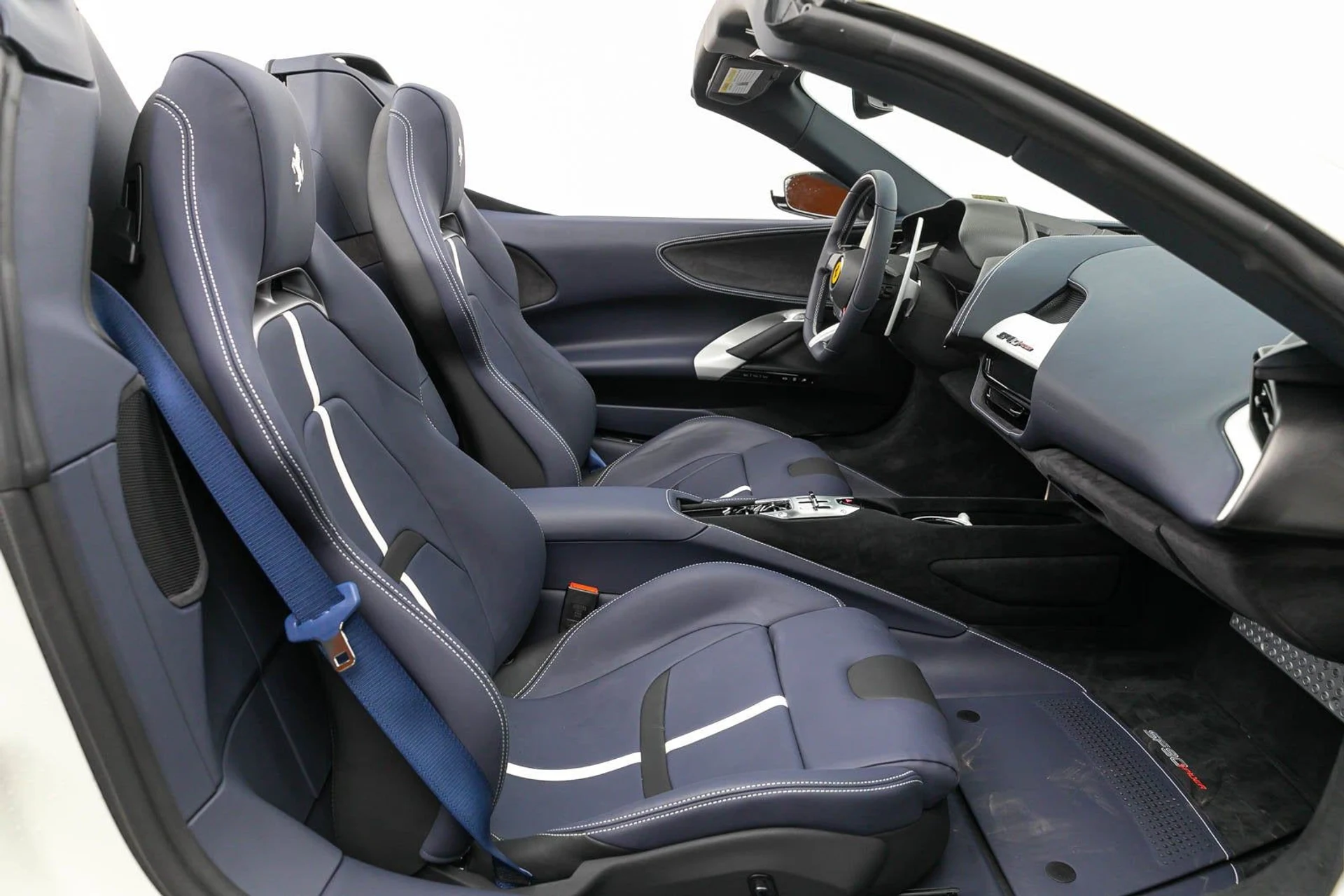 mph044_553784476_ca943119c8d54cb98f27ce6c78acf35b_8f3fff7b7e