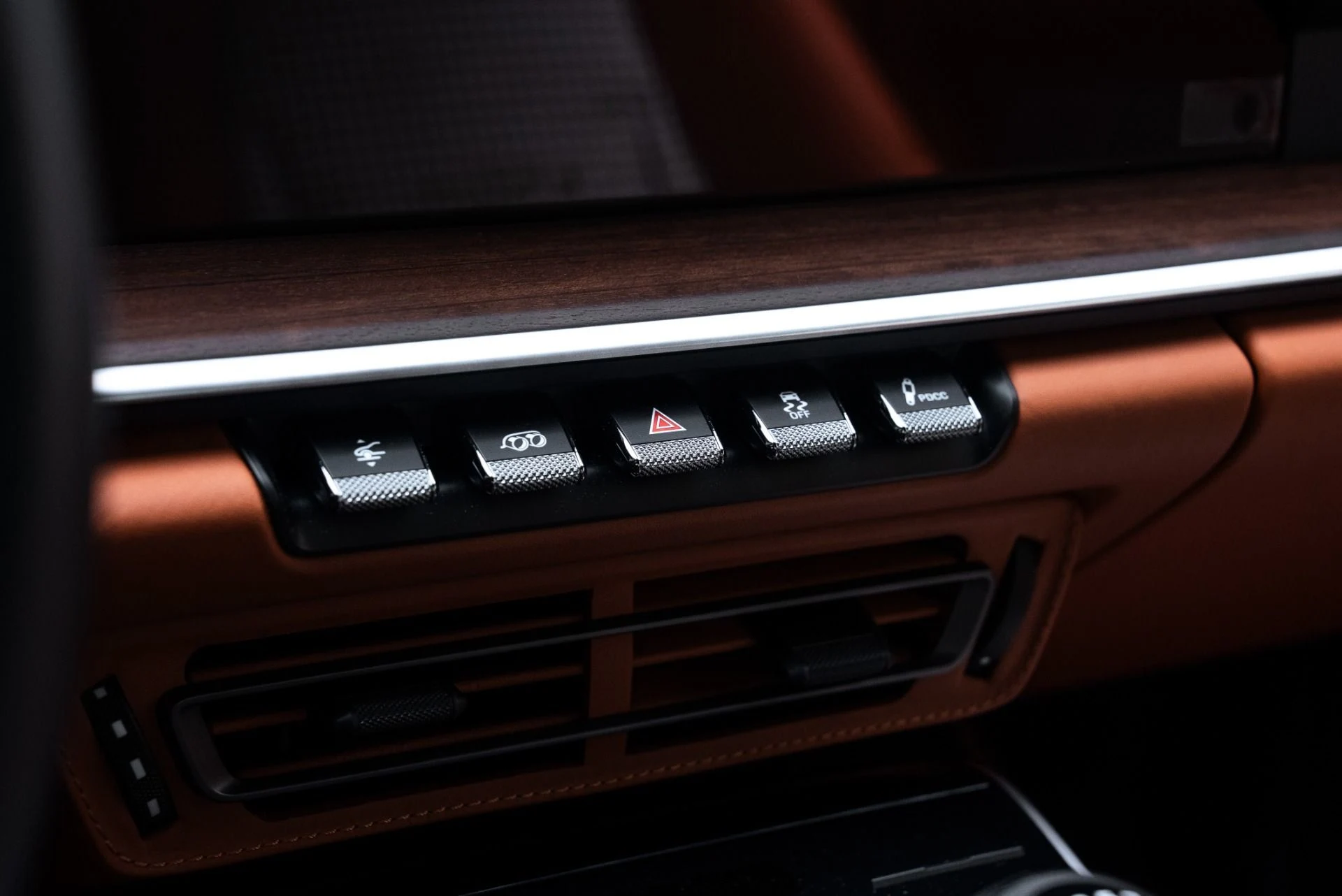 mph044_55521298_Used_2023_Porsche_911_Sport_Classic_1774647065_9091bd1d70