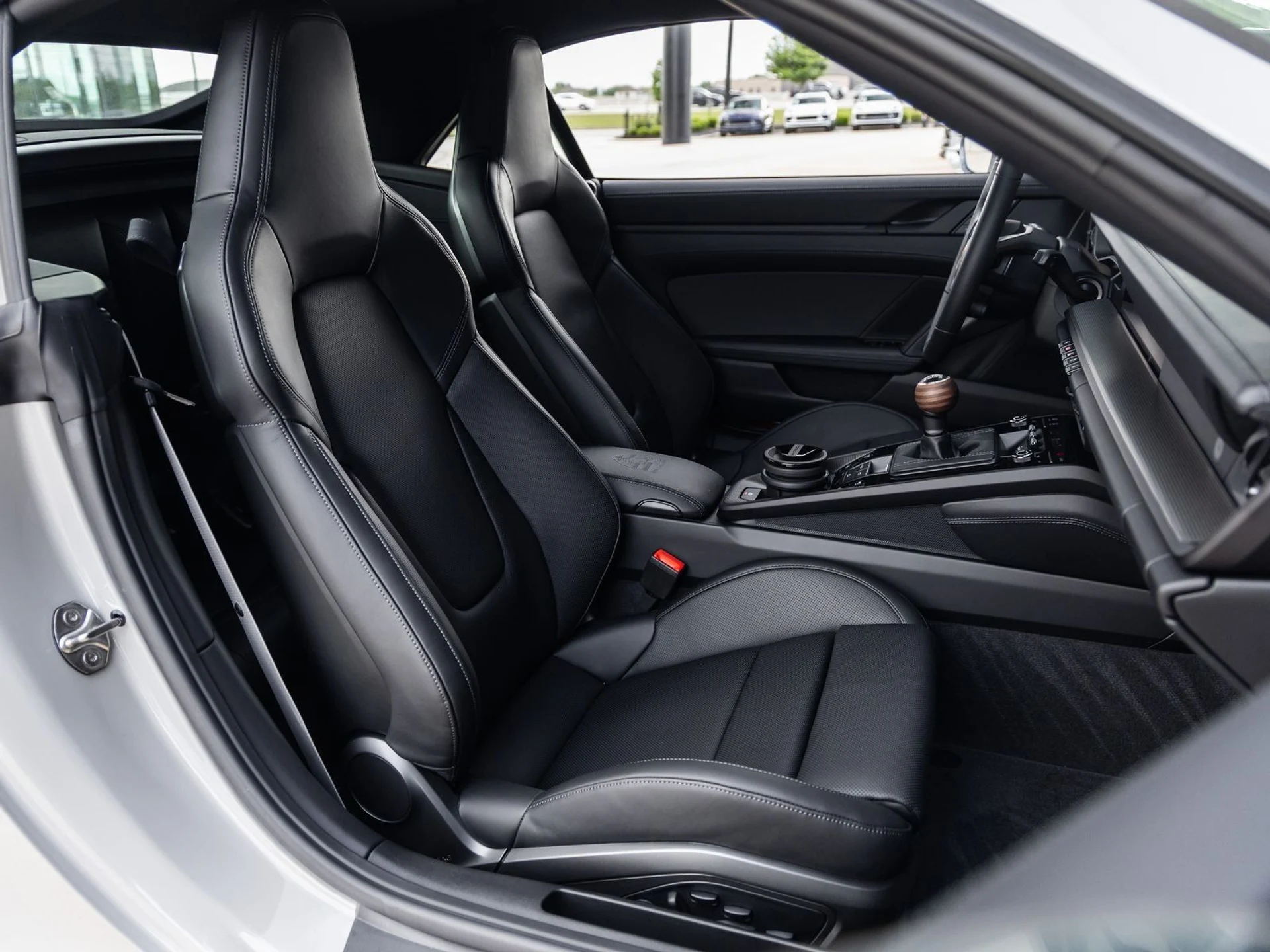 mph044_559562436_45_8de8d34417