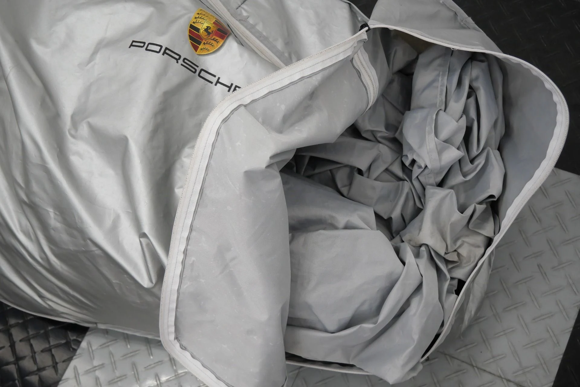 mph044_561751152_Used_2012_Porsche_911_Turbo_S_Low_Miles_Extended_Leather_530_Horsepower_1779827263_ffbca10f55