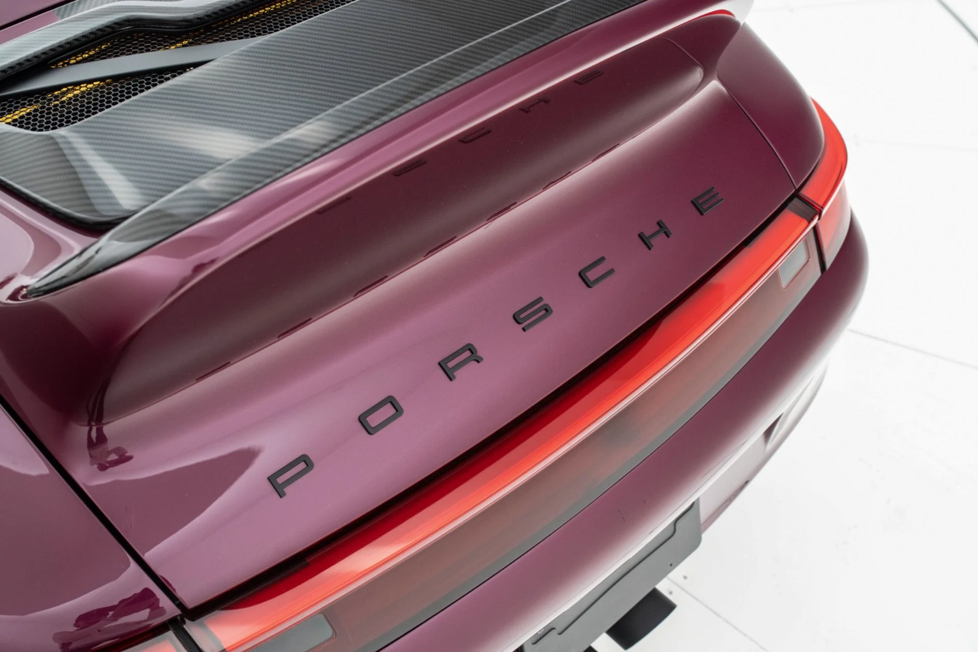 mph044_561755216_Used_1997_Porsche_911_Speedster_By_Gunther_Werks_1779136918_d456058a5a