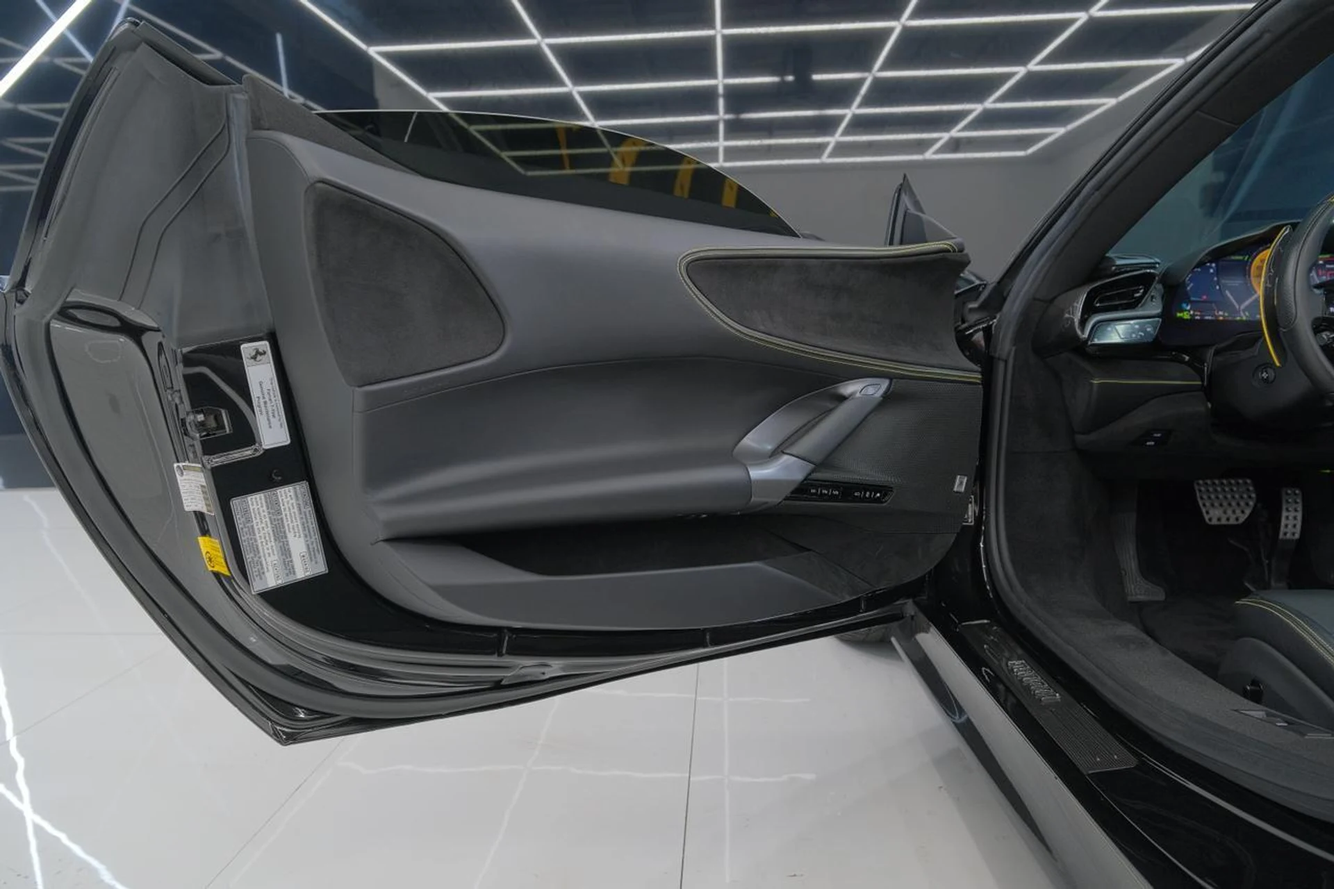 mph044_582934942_445490fa389e884644476b33eb2a1e30_1c4773c5b1