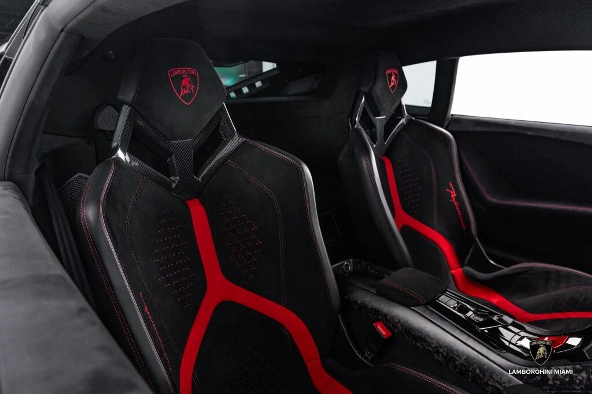 mph044_587504060_5796098129fce221ae9d793e8a4974e2_98d9ec2258