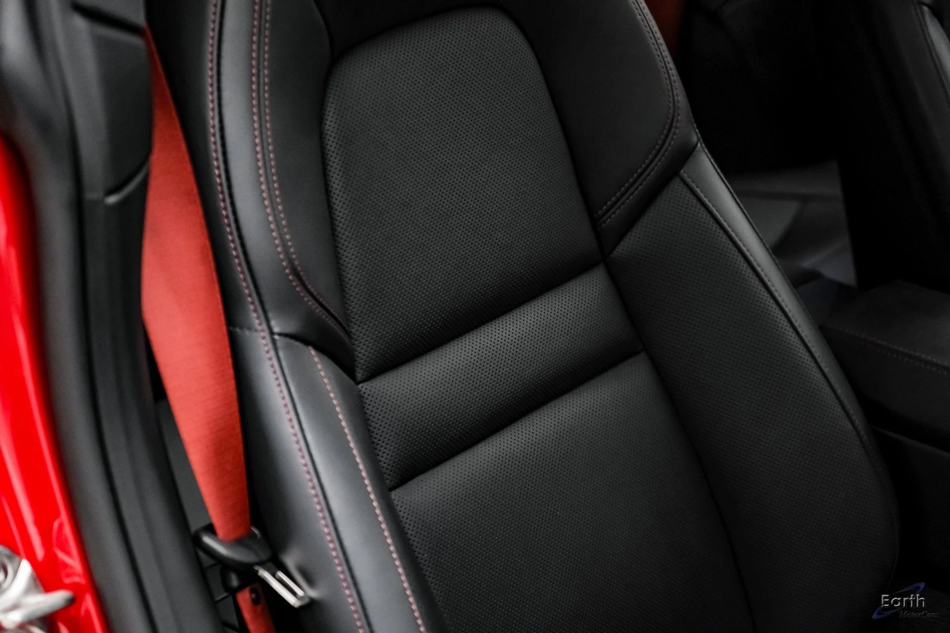 mph044_592627461_4f6583fe040623b81d5b0577e9002dc9x_192a92f832