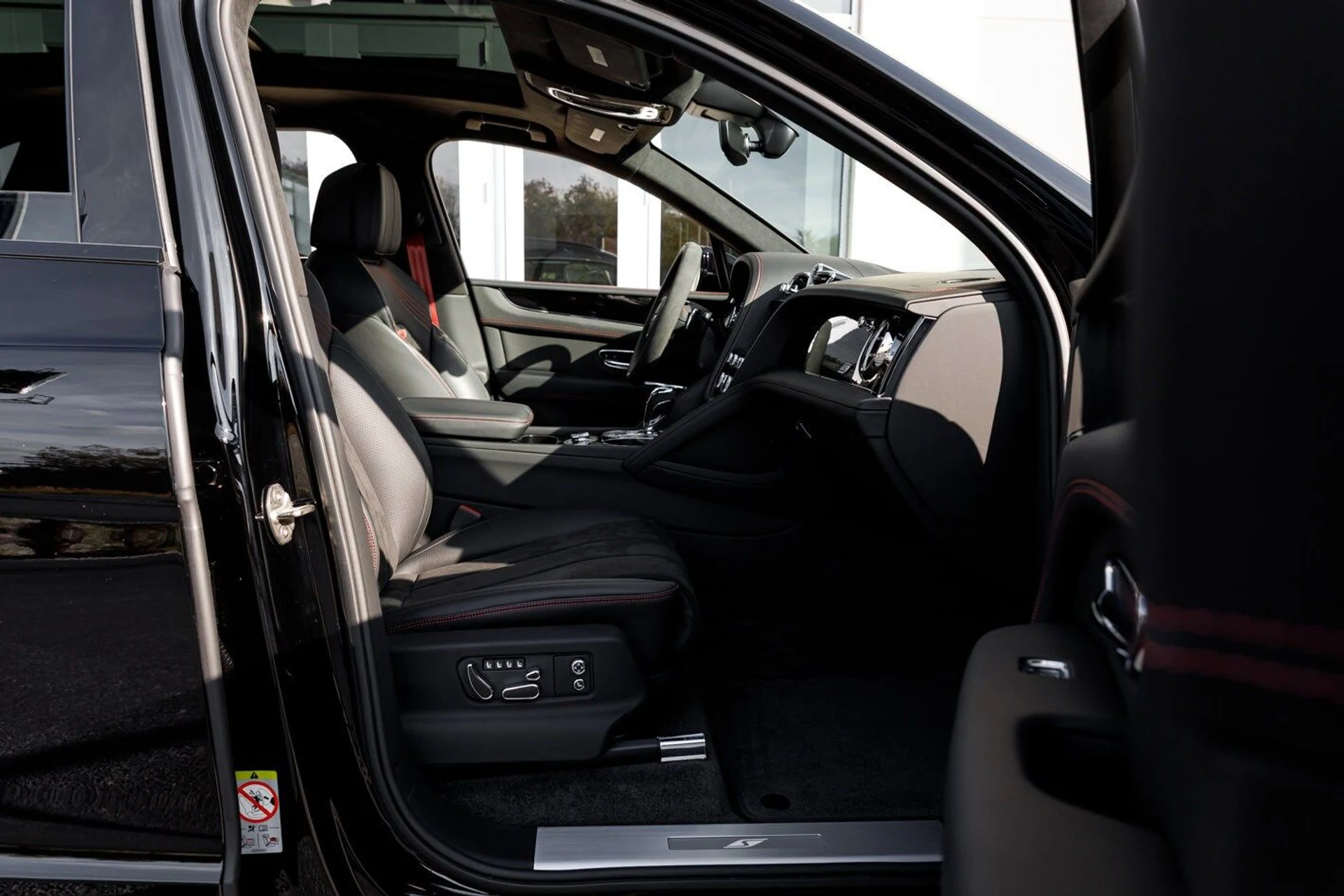 mph044_594194094_ac009a9a00e133d9a94797508d960c84x_d12c91dd2f