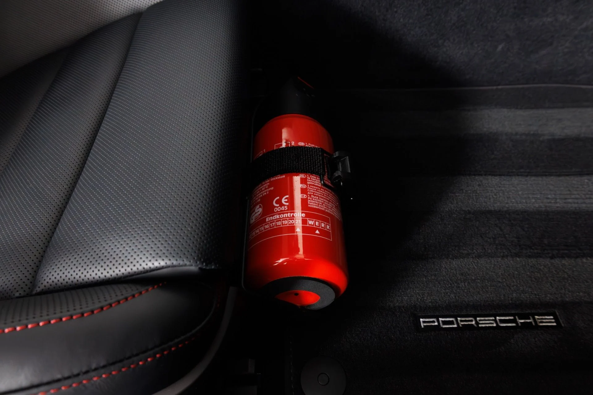 mph044_625805561_Used_2021_Porsche_911_Turbo_S_1776203924_f92cde2a5f