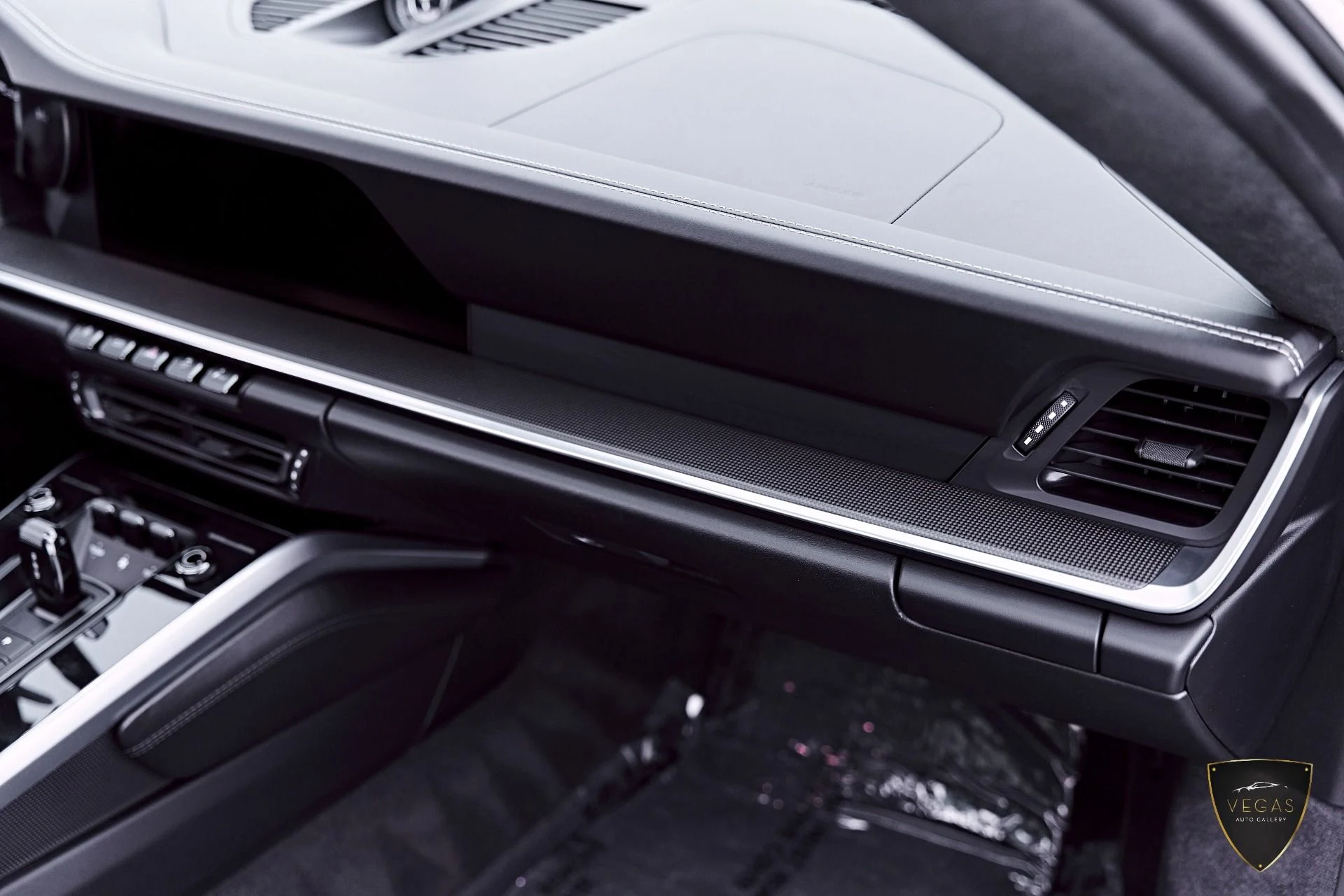 mph044_64754275_Used_2022_Porsche_911_Turbo_S_1782757607_51f2d8a4a2