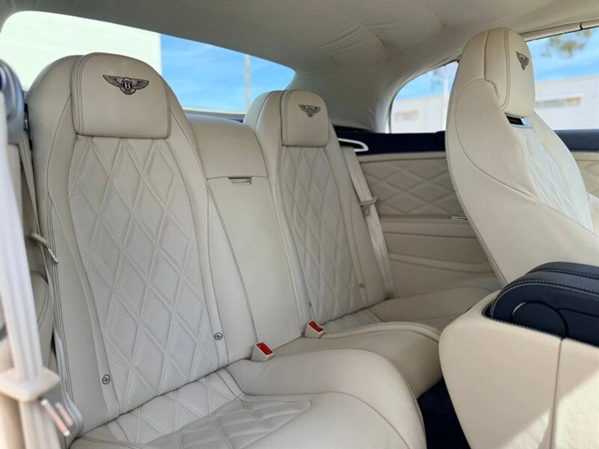 mph044_656046700_5e87462db9_800_e8fe919095