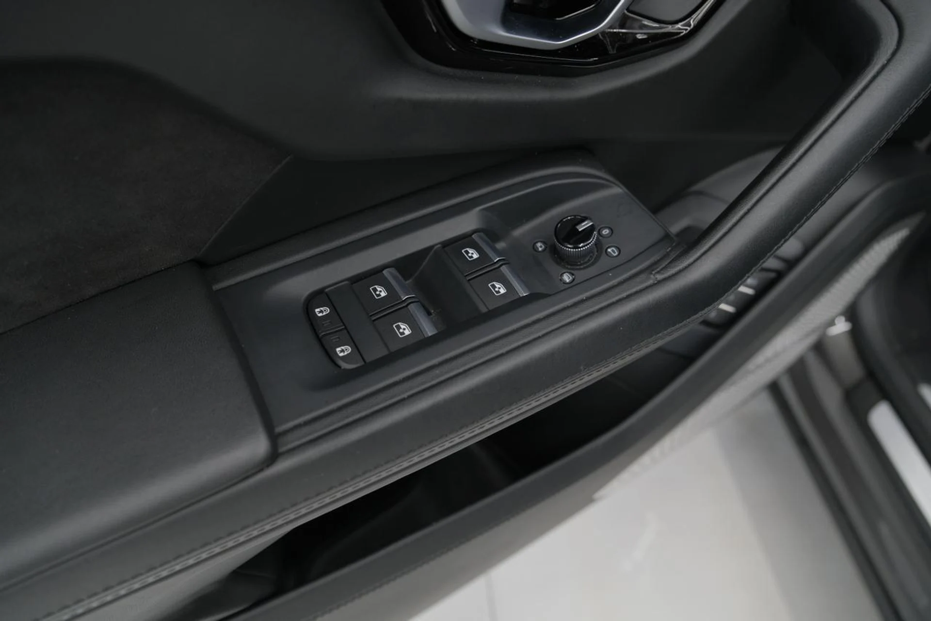 mph044_665013547_037e62c007614e25c26be7cba00e34f3_7f85ededf2