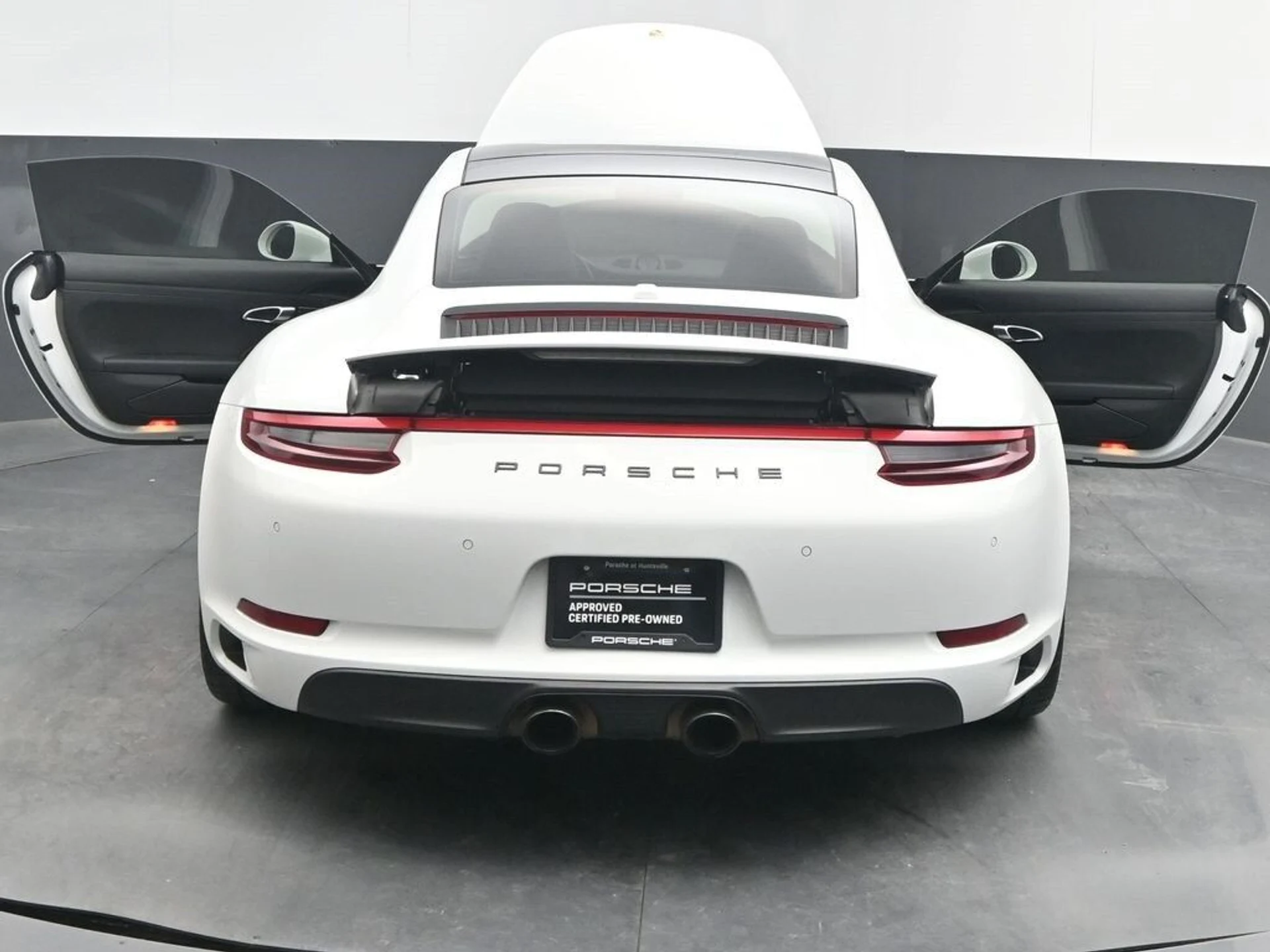 mph044_666610535_3e76f14e4ddbb3f1526948fefc046f55x_e4f86774d2