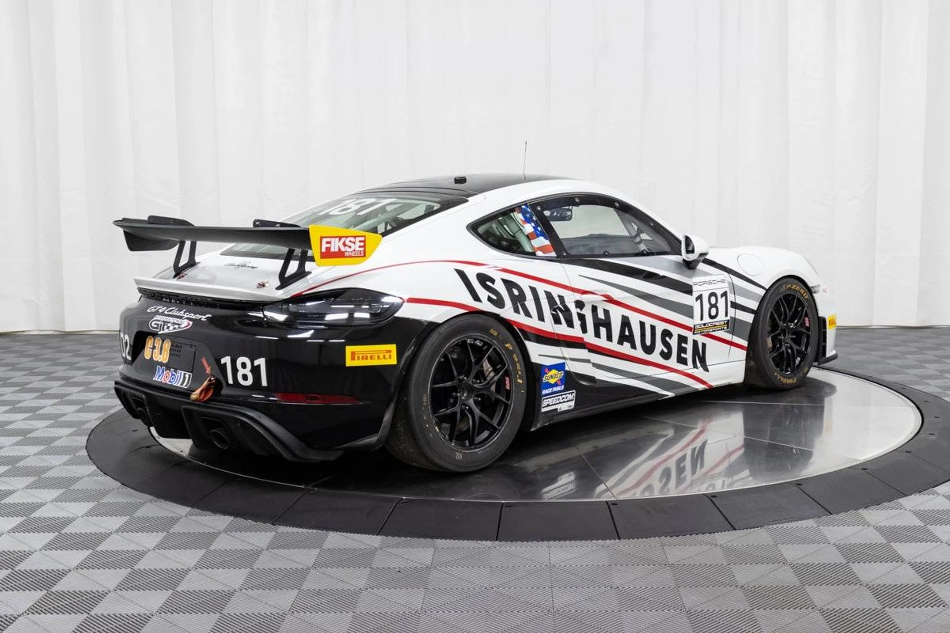 mph044_676376866_1280_a9e9a781fa