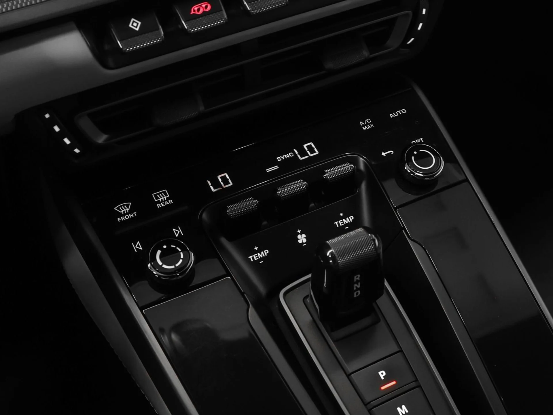 mph044_684879357_45_00e8703f59