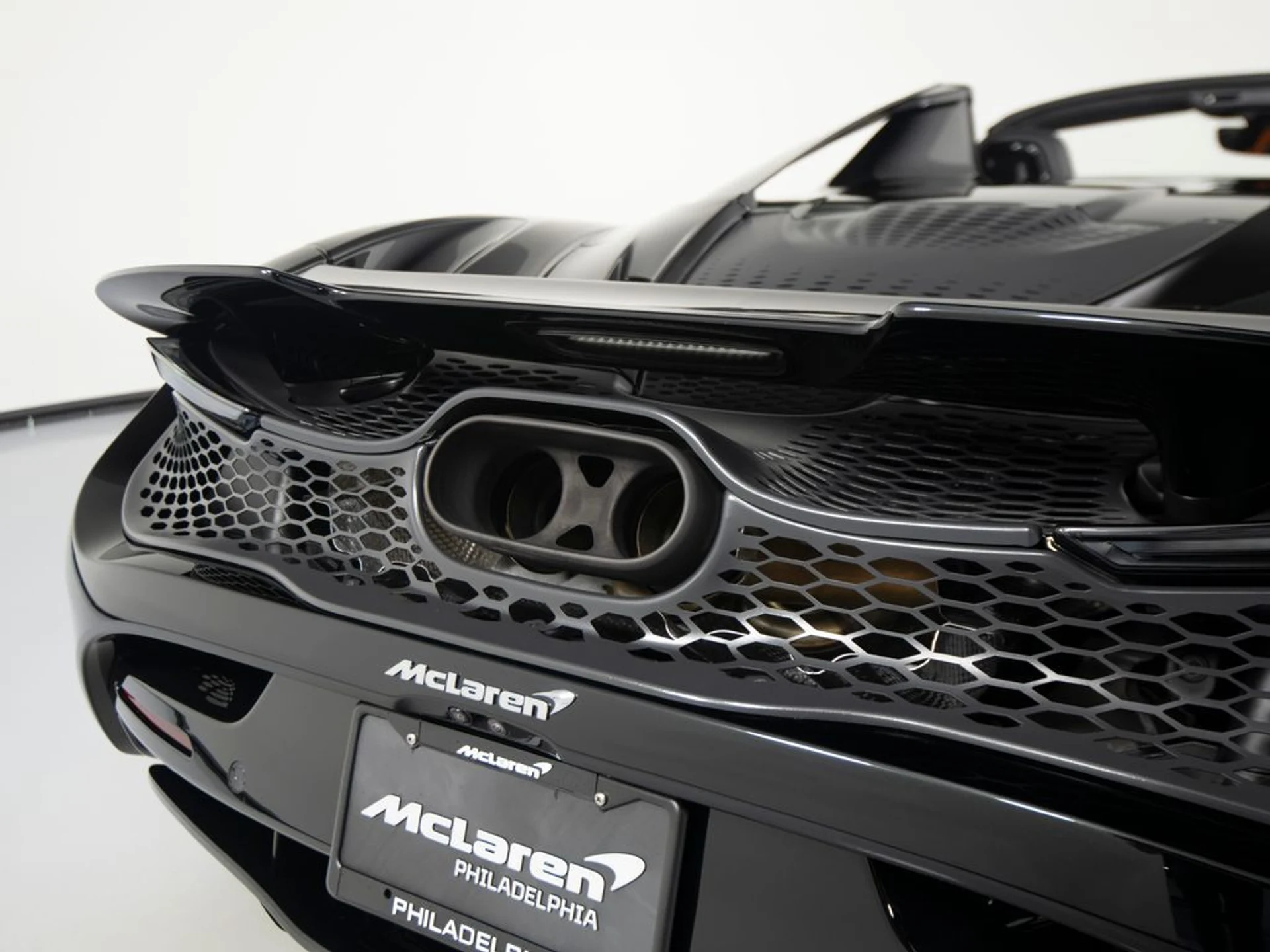 mph044_688040749_a5a806d647454a7e7fdc351313338006x_32c3117a43