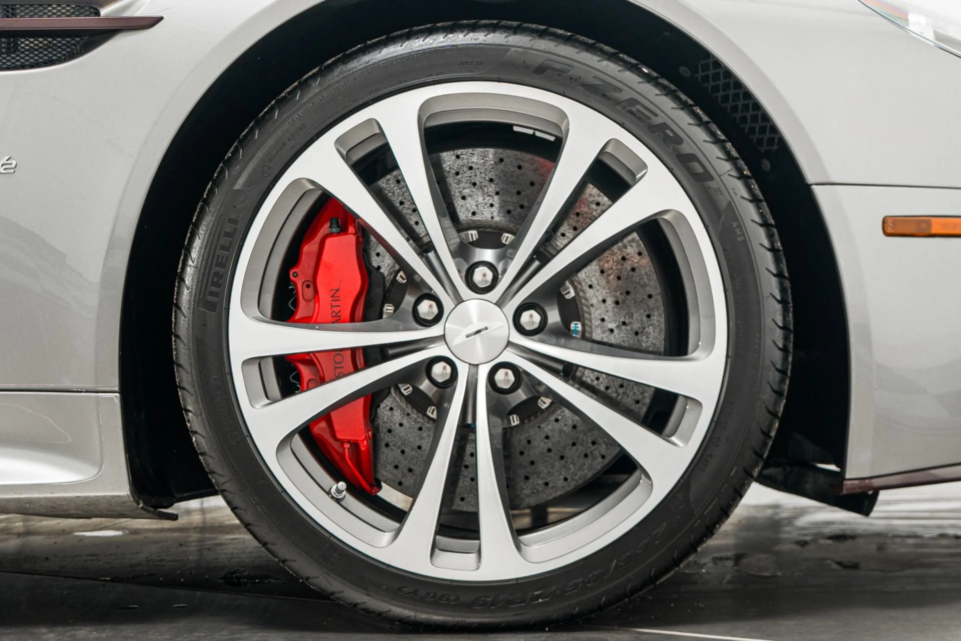 mph044_688215626_Used_2017_Aston_Martin_Vantage_V12_S_7_Speed_Manual_Highly_Unusual_Spec_Gorgeous_1772489641_2fd9431bc3