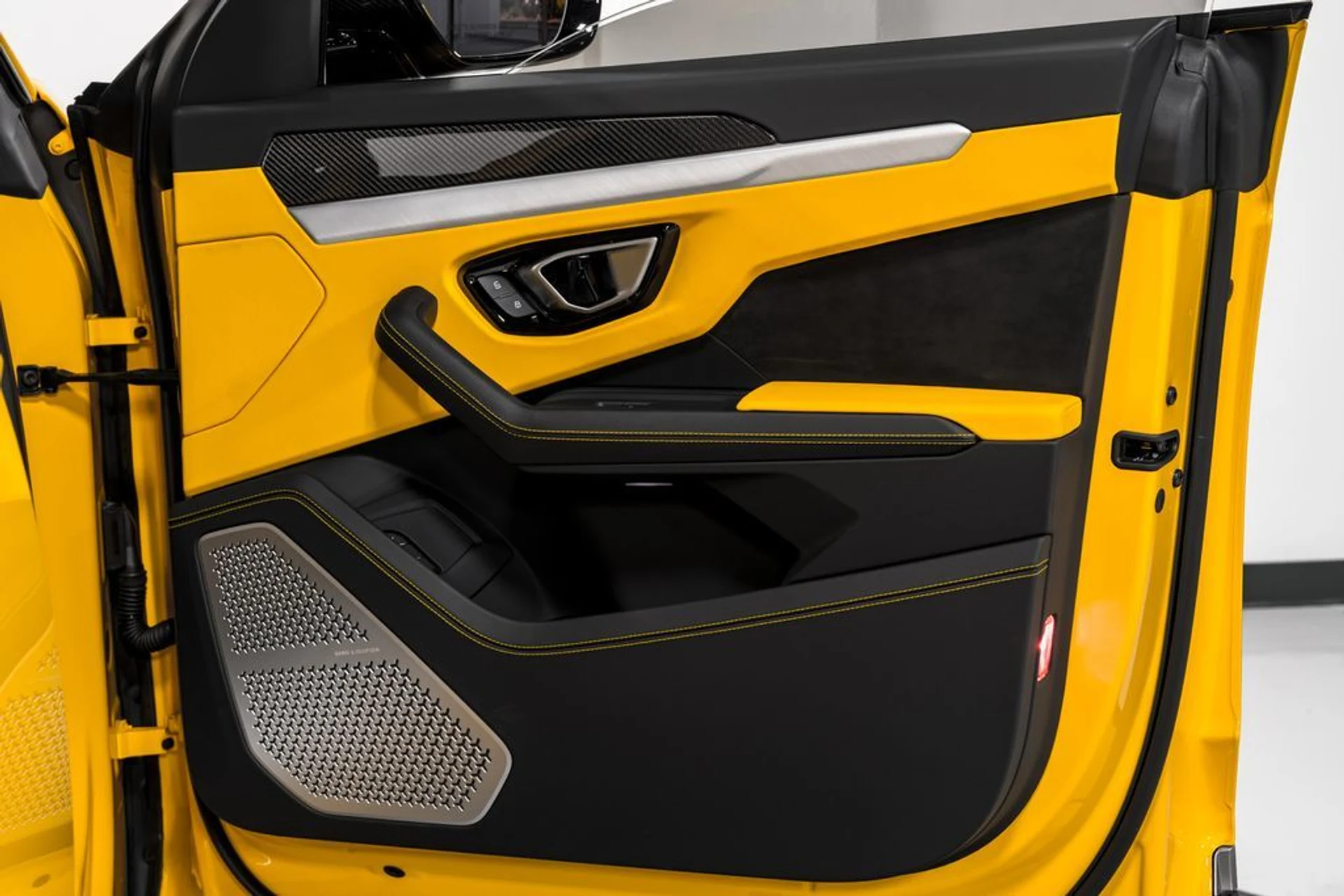 mph044_696247660_00a0215760c4bf50f6204b642552da17x_1a912fc54e