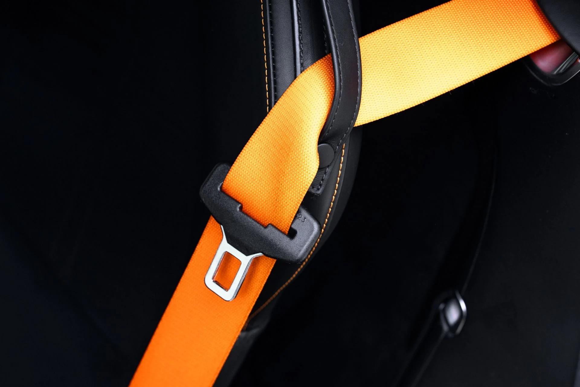 mph044_700006550_Used_2019_Mc_Laren_570_S_1774648800_8f295e6eb6