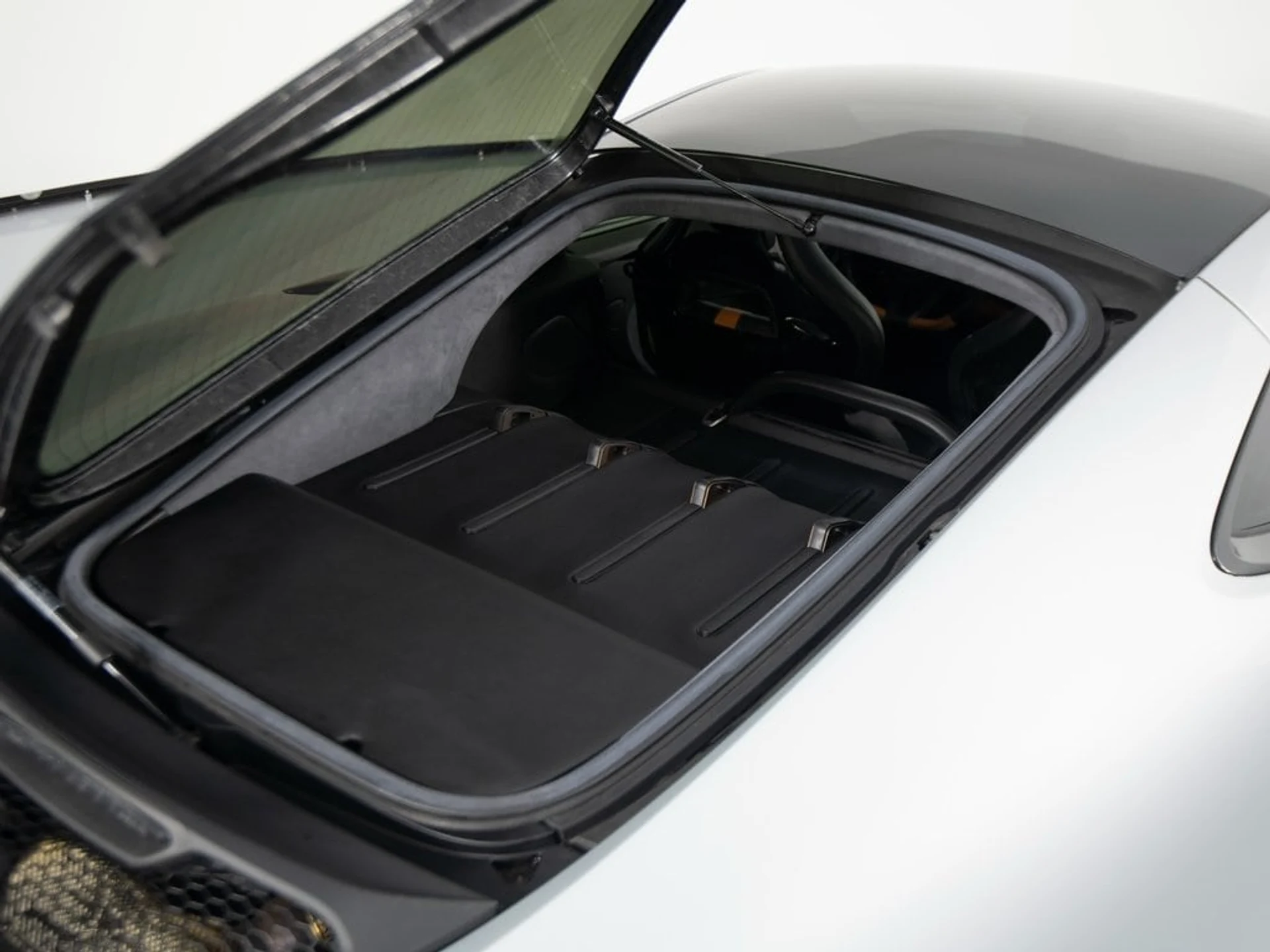 mph044_707350991_86a36d95aee6ee20383b03654a6be5d5x_0b06919643