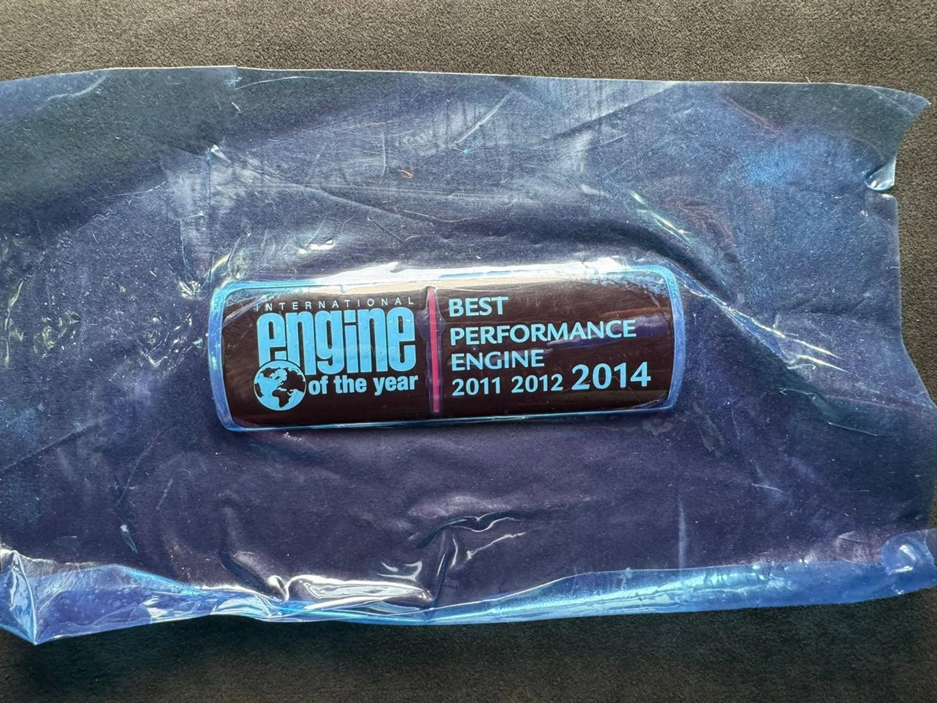 mph044_74108230_df40293dfb5a52a75bb88e18997934dd_2f0630b62e