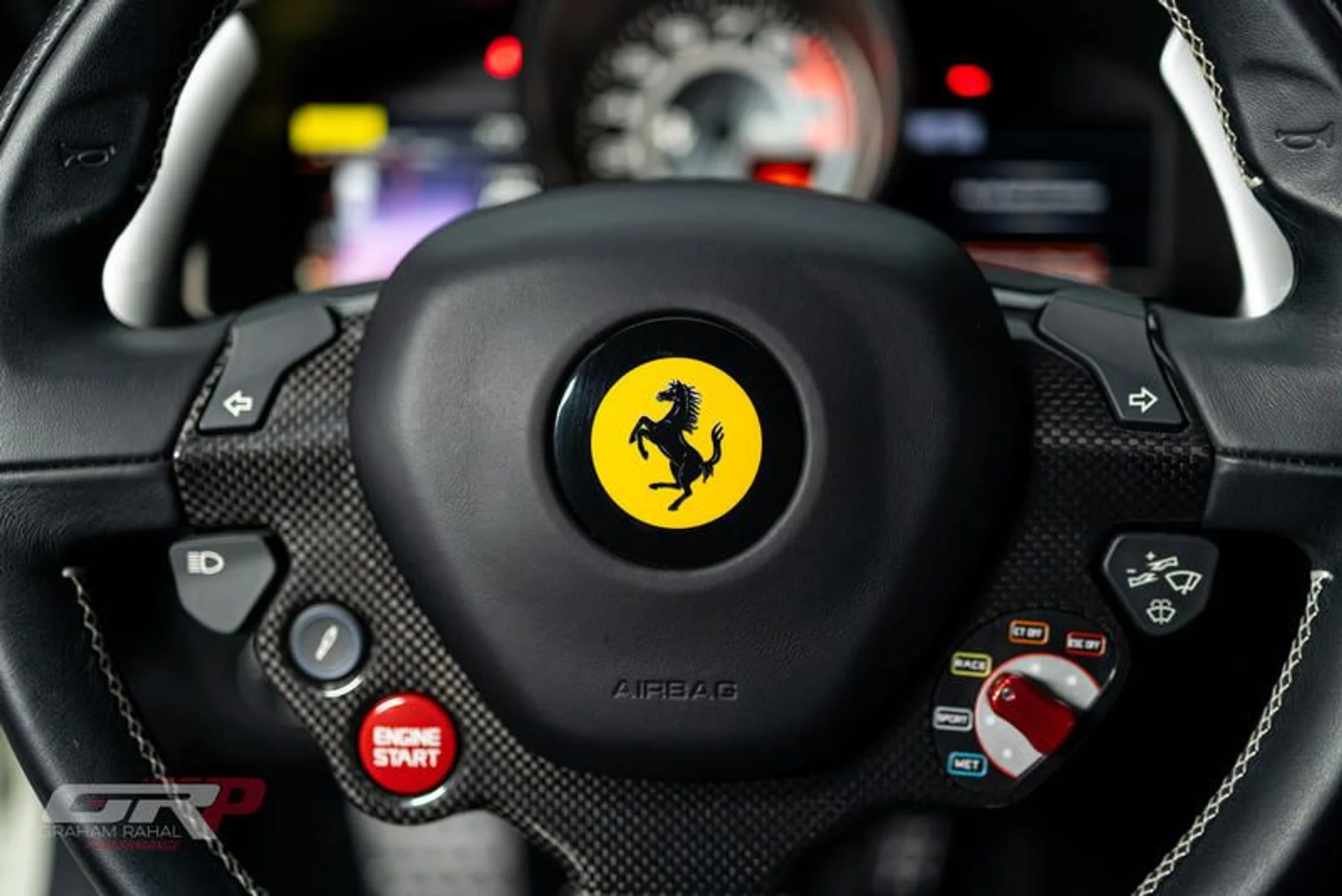 mph044_744015299_3_FEA_886_E_BD_17_4773_9_A29_E2_CA_7_A15429_A_b979464ac6