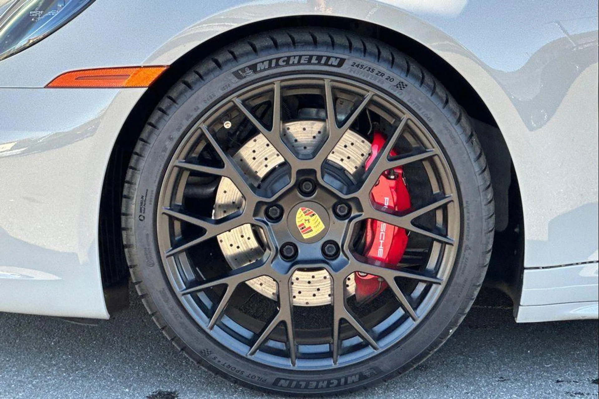 mph044_748930664_ex_T1_PW_5_CNZD_Es2g_U_Zi_Atym_NA_6_D4_963cfb9e4e