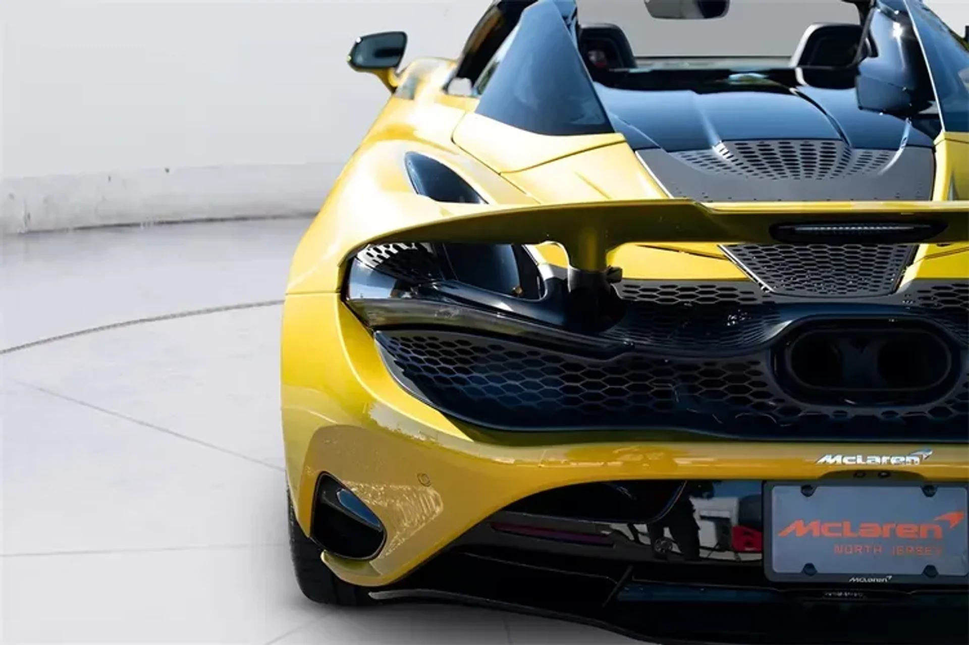 mph044_769359338_H08k_G3t_Tmp_Sd5w_Nq_med_0a6332f47c