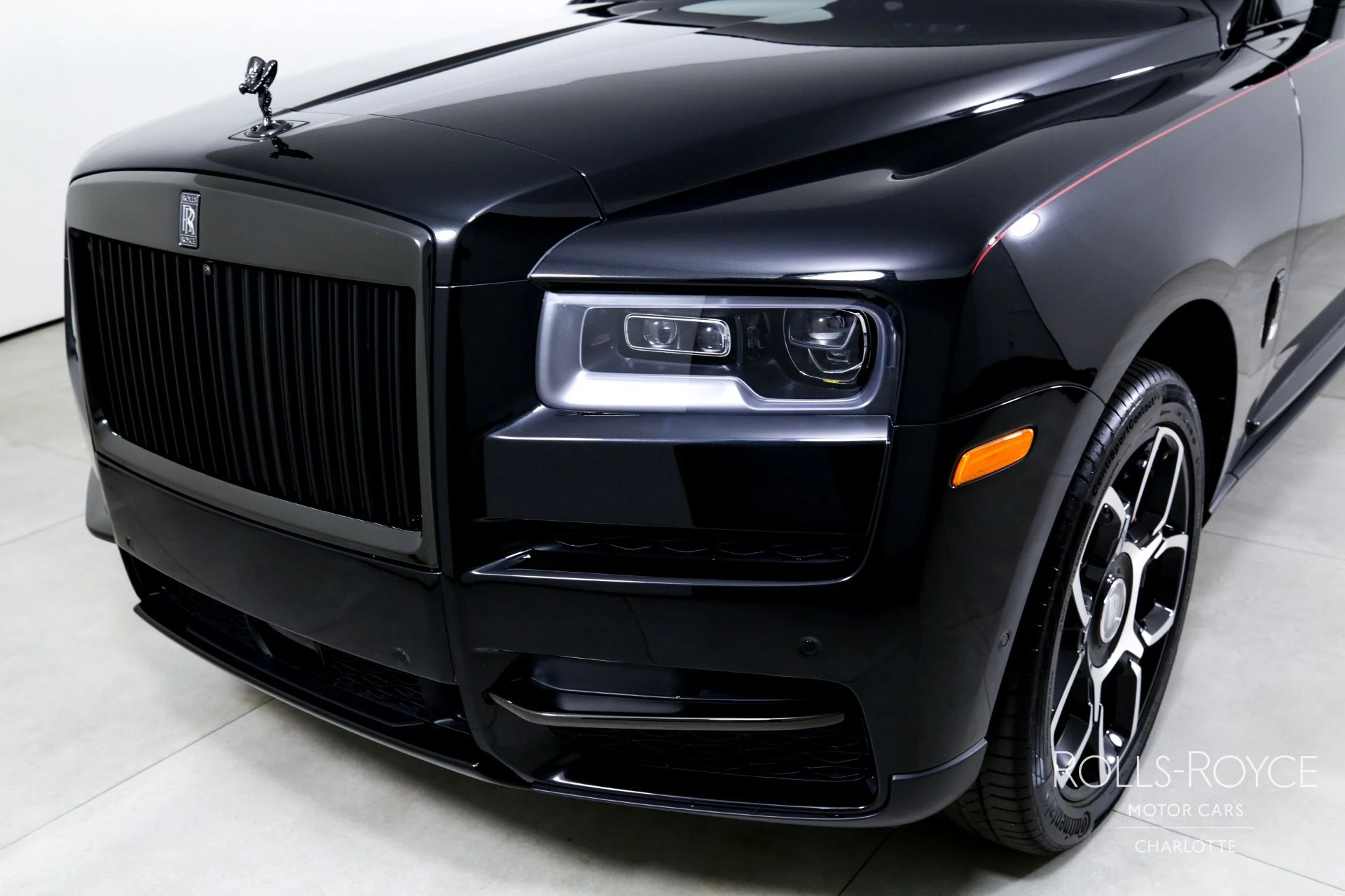 mph044_774834927_Used_2024_Rolls_Royce_Black_Badge_Cullinan_1746462225_03741bc8bc