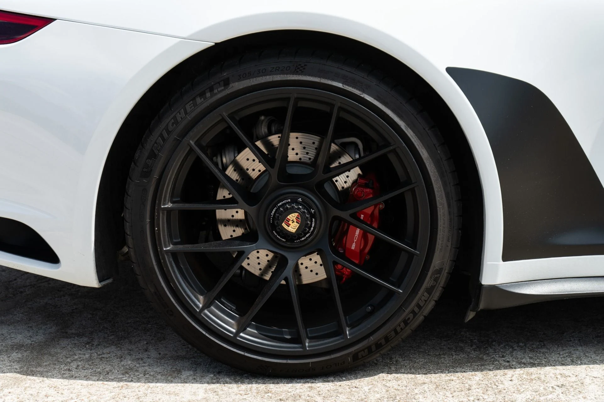 mph044_776456445_Used_2018_Porsche_911_Targa_4_GTS_1791238615_f284b10106
