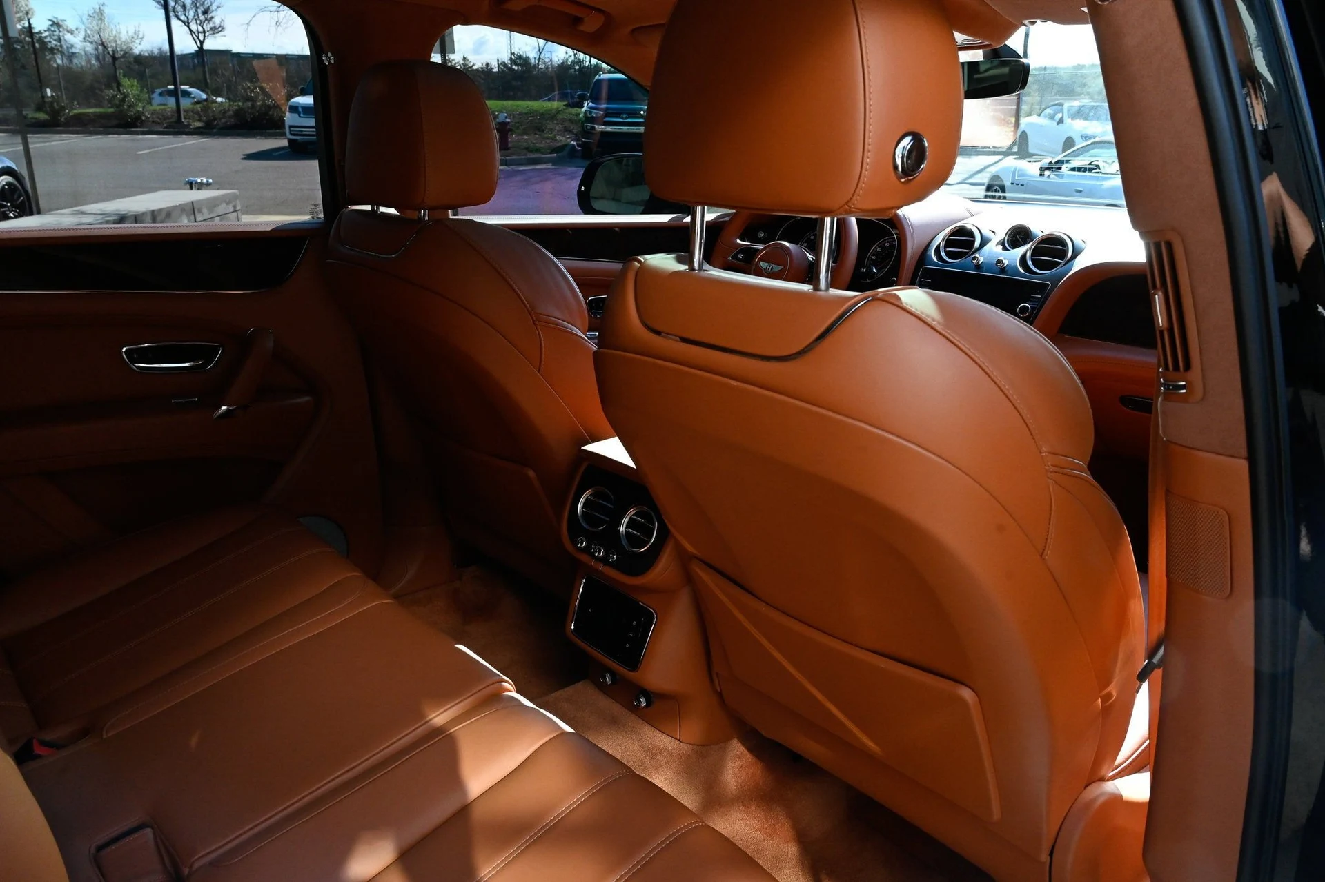 mph044_778524030_49301d43e3bc46b7b0bc8f40743b1f1c_82c41edf06