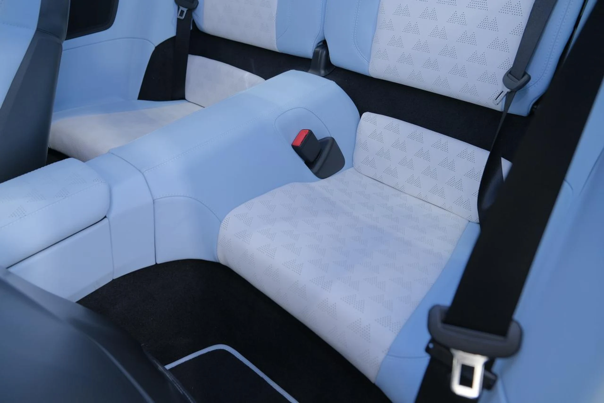 mph044_779840711_ee107e6162f530c0c3c5d51ff6fafb44_7a3c0104a7