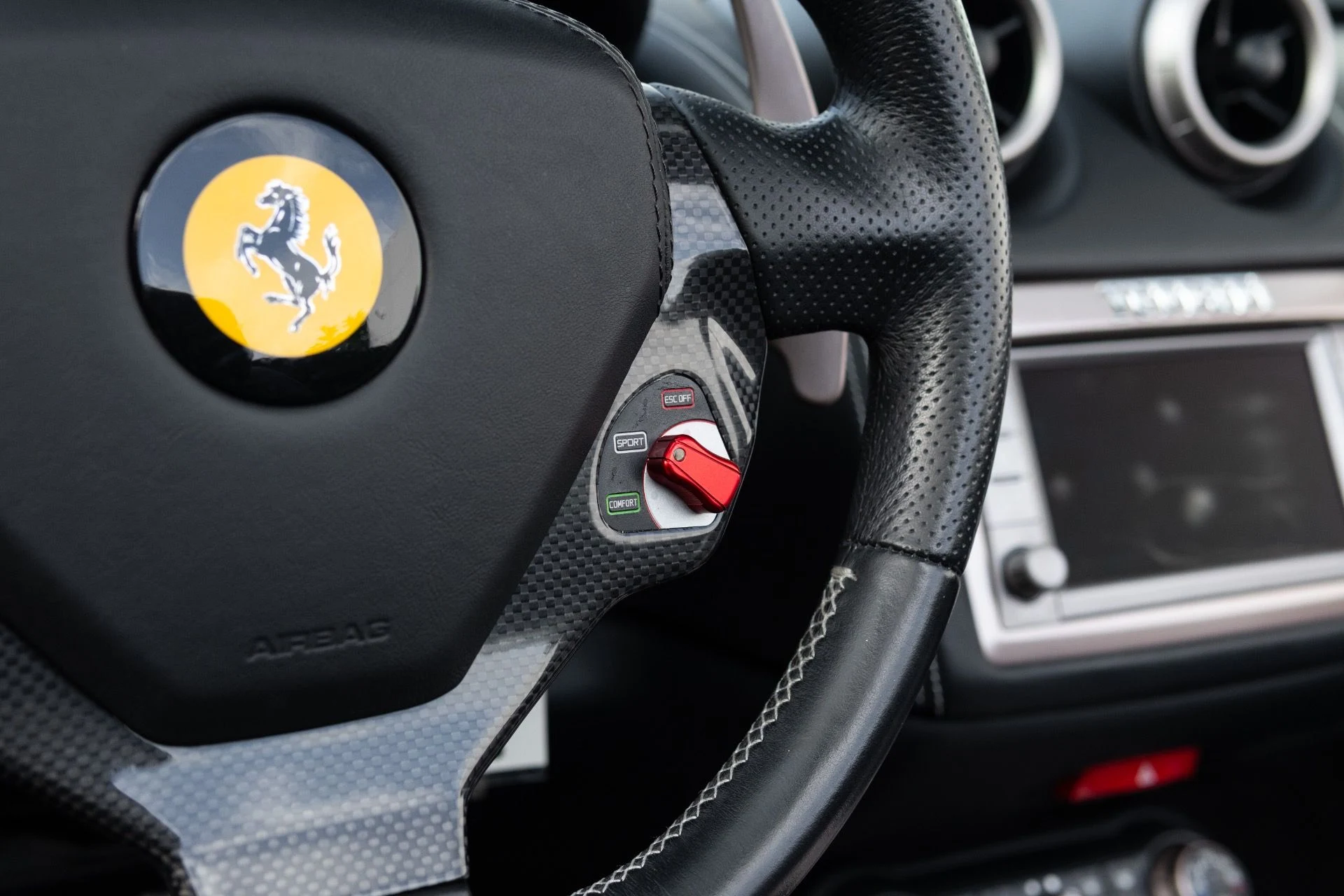 mph044_788649377_Used_2014_Ferrari_California_1774924910_82996baa6a